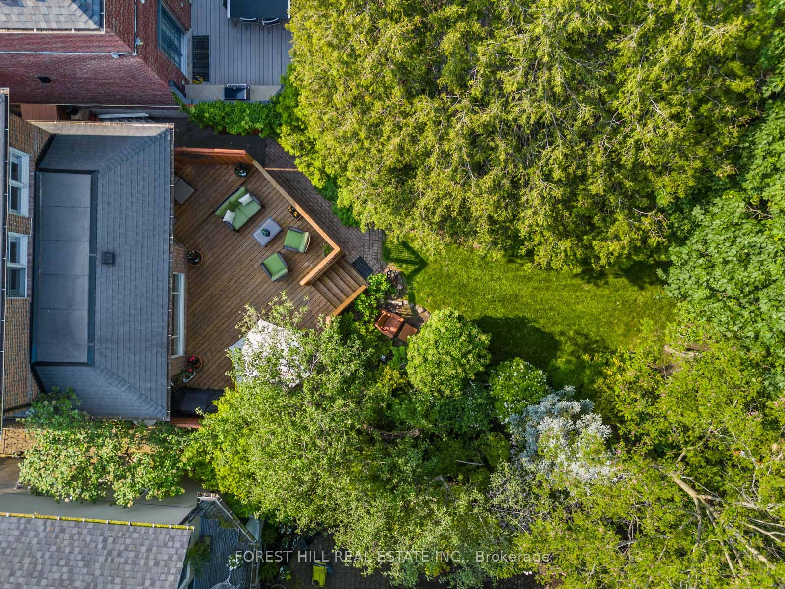 Photo 34 of 37 Heather Road, Toronto, Leaside — HOMEH