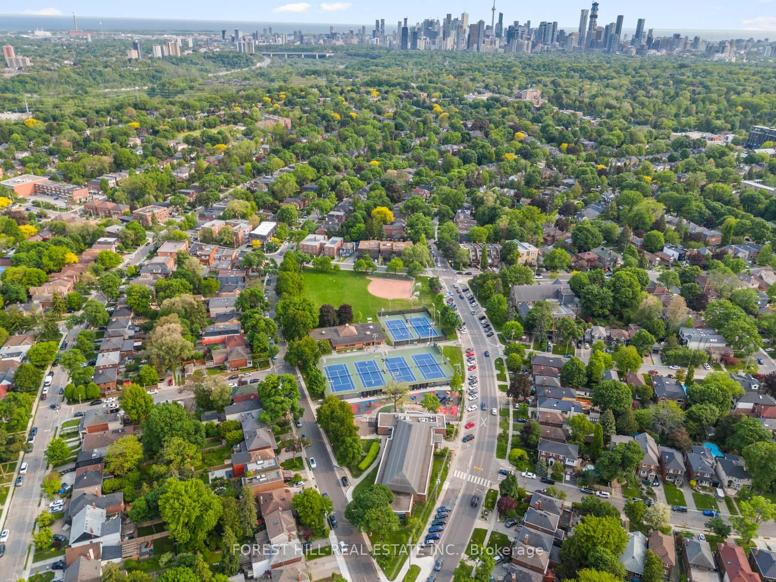 Photo 38 of 37 Heather Road, Toronto, Leaside — HOMEH