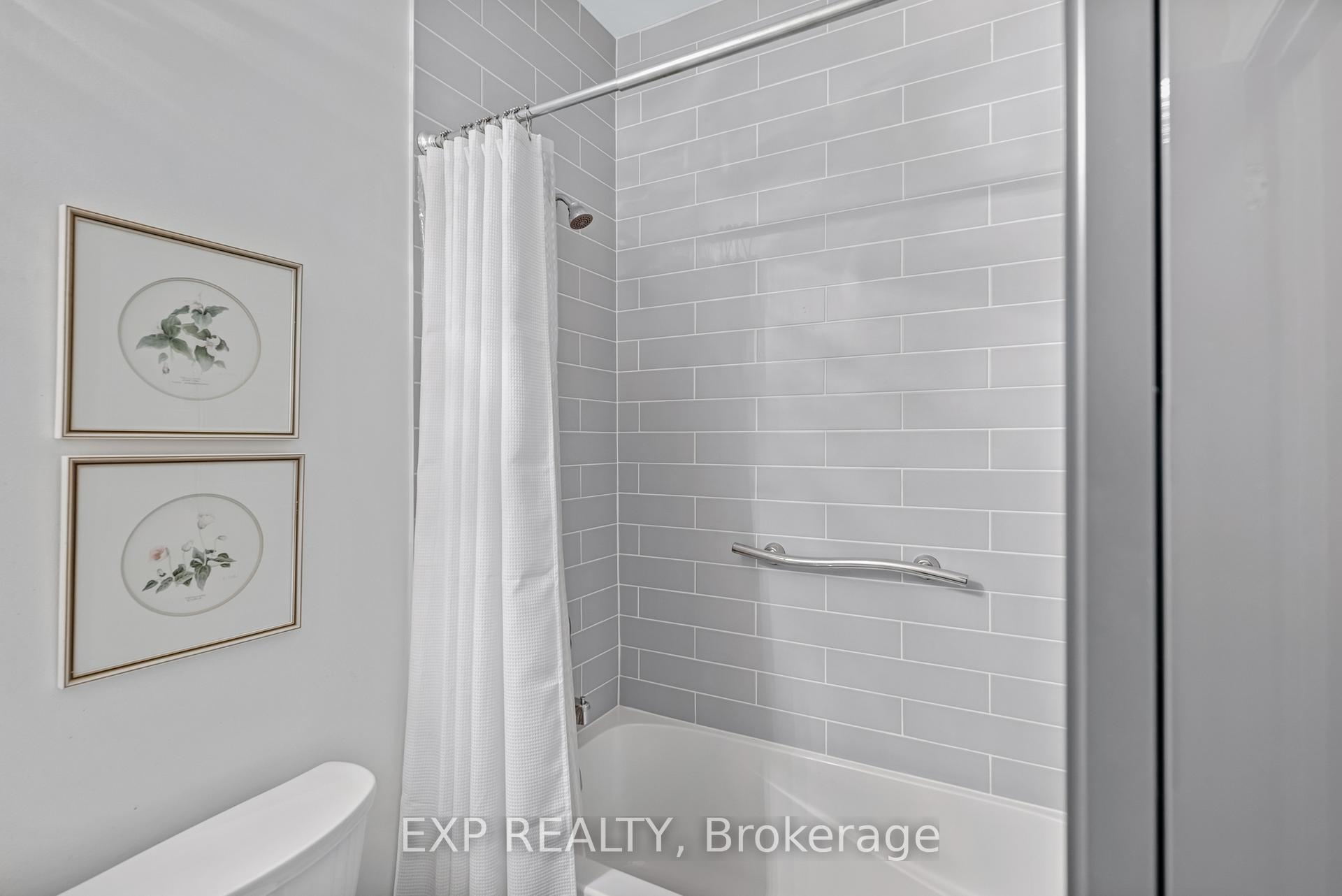 Photo 18 of Unit 117, 111 Civic Square Gate, Aurora, Bayview Wellington — HOMEH