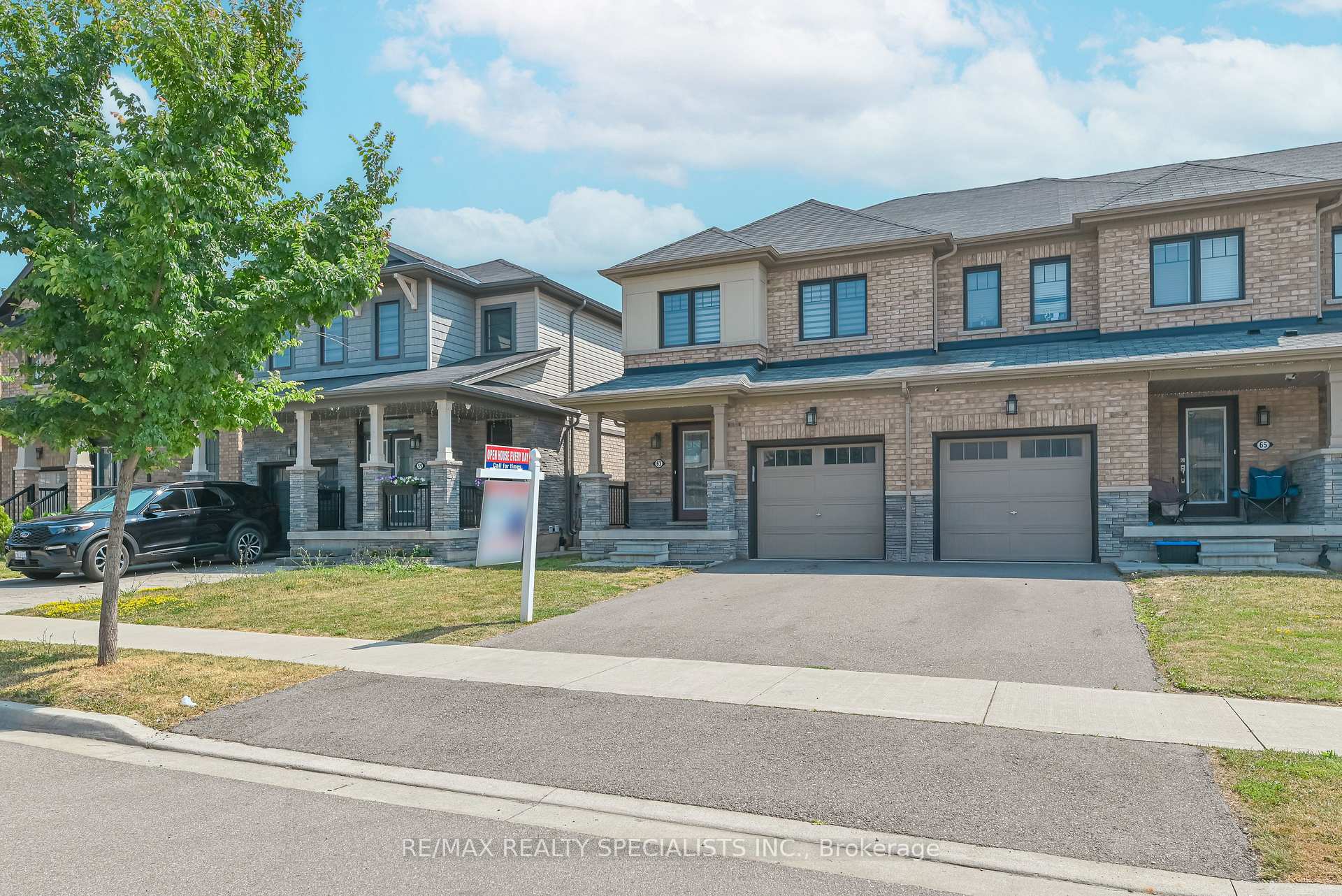 Photo 5 of 63 Bedrock Drive, Hamilton, Stoney Creek Mountain — HOMEH