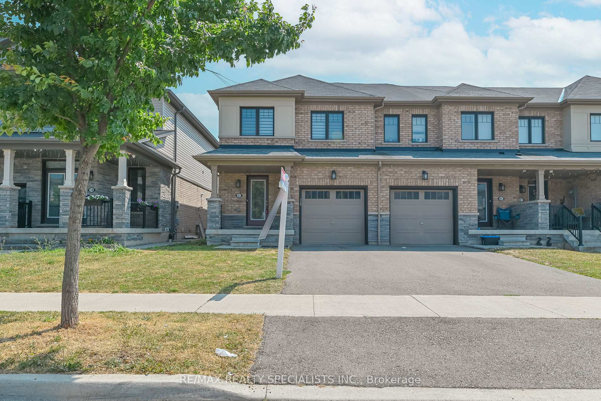 Photo 3 of 63 Bedrock Drive, Hamilton, Stoney Creek Mountain — HOMEH