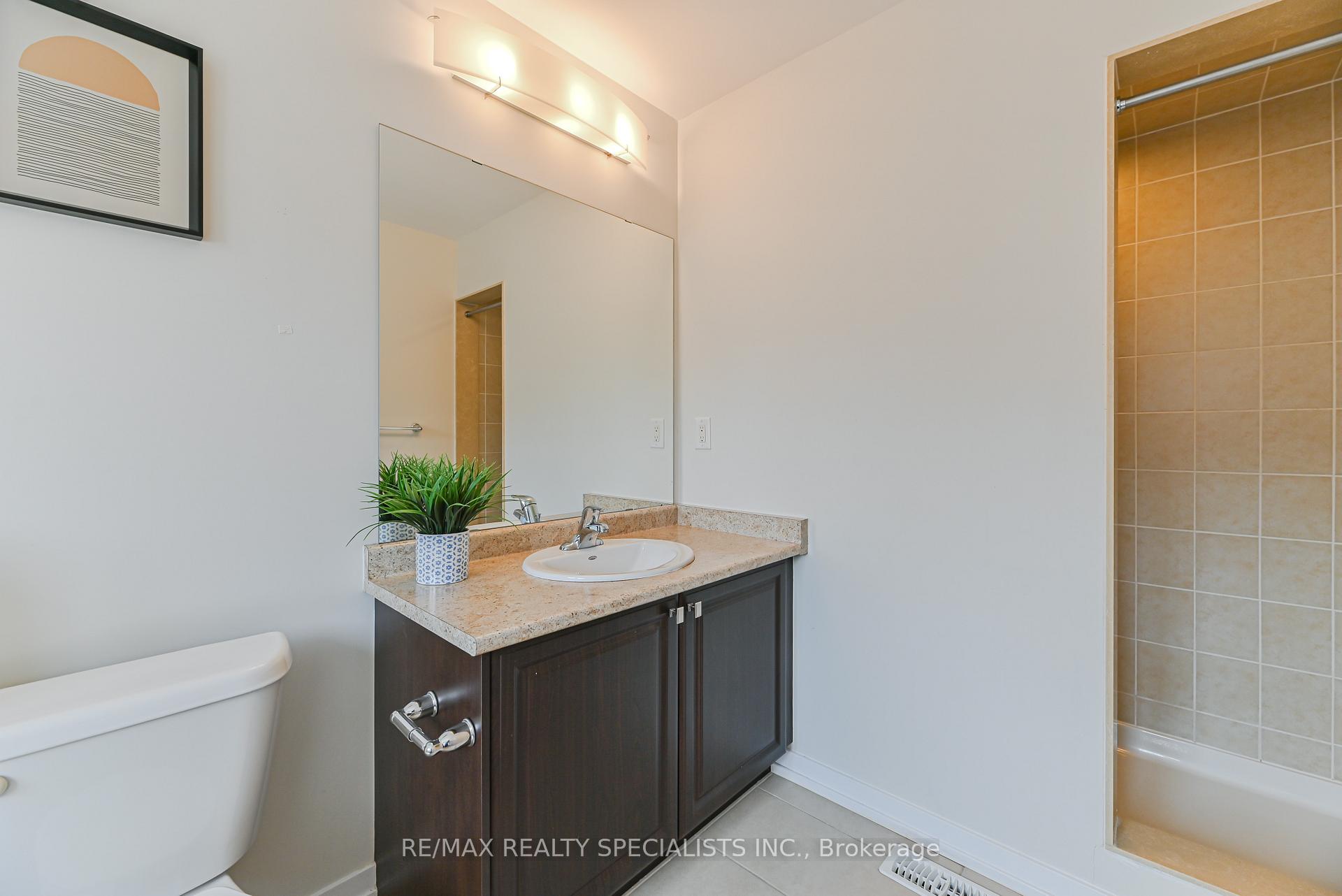 Photo 24 of 63 Bedrock Drive, Hamilton, Stoney Creek Mountain — HOMEH