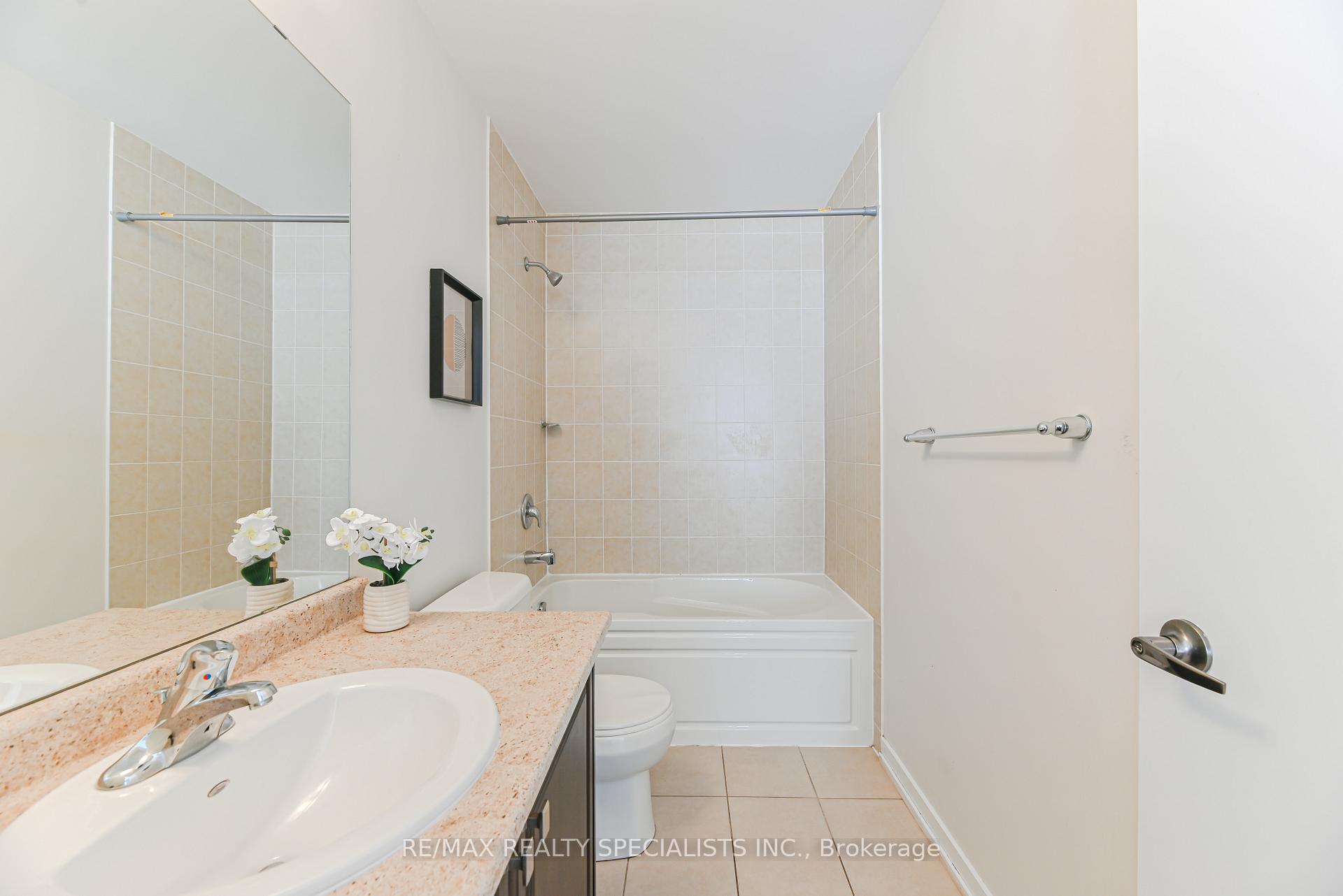 Photo 27 of 63 Bedrock Drive, Hamilton, Stoney Creek Mountain — HOMEH