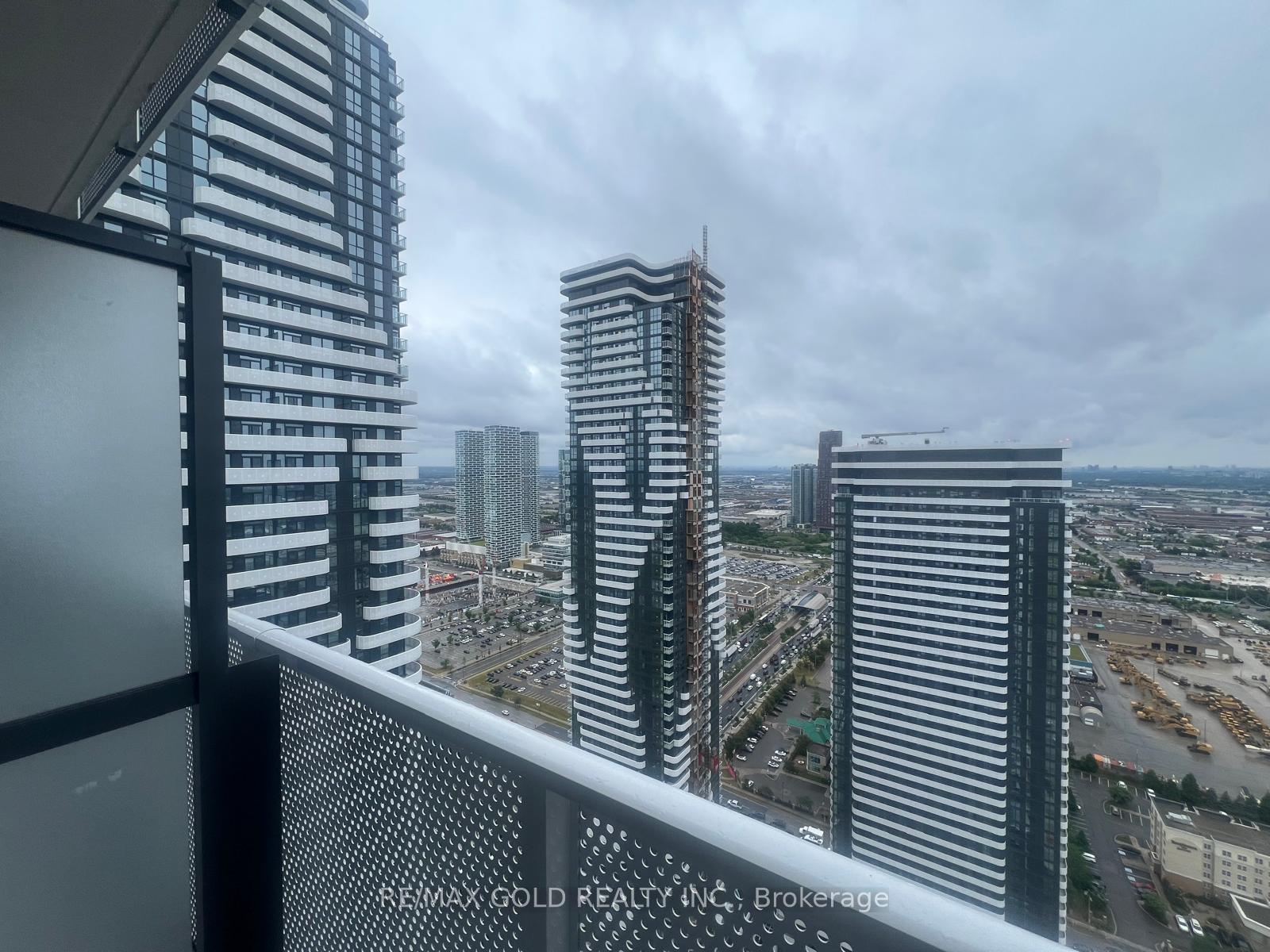 Photo 1 of Unit 5102, 195 Commerce Street, Vaughan, Vaughan Corporate Centre — HOMEH