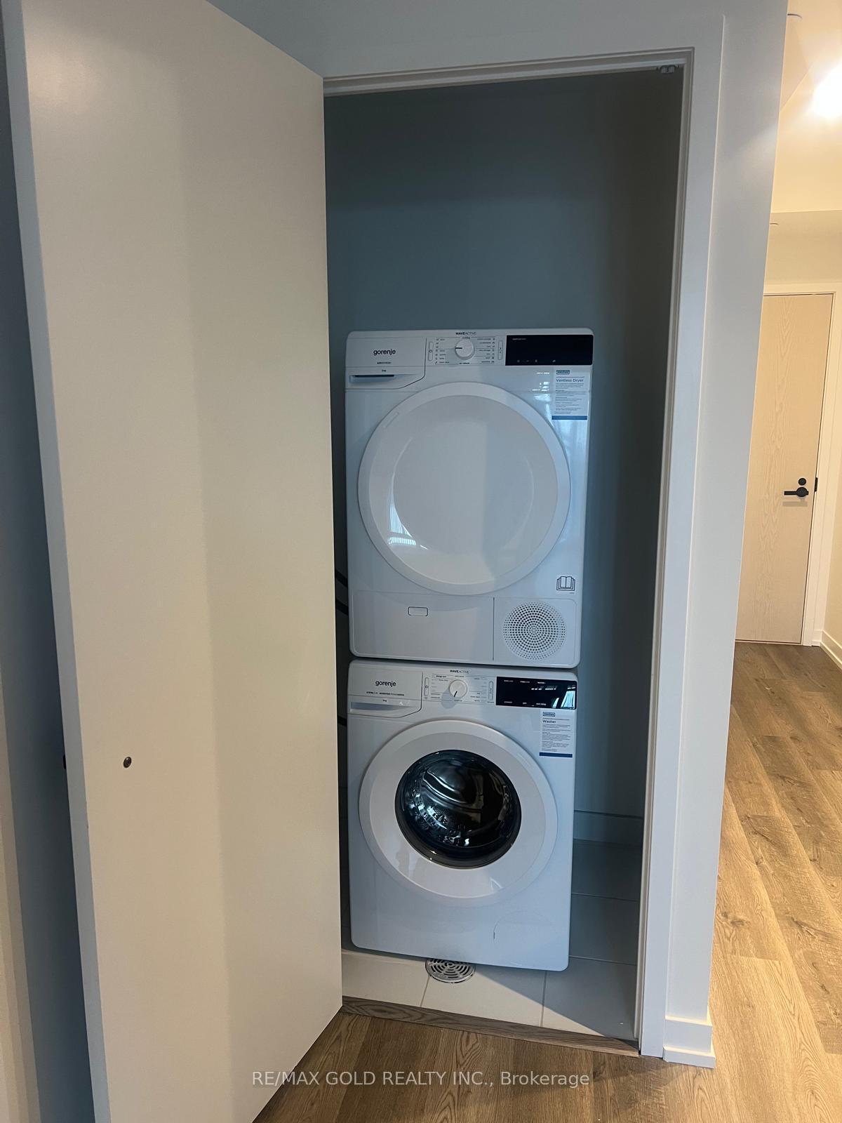 Photo 11 of Unit 5102, 195 Commerce Street, Vaughan, Vaughan Corporate Centre — HOMEH