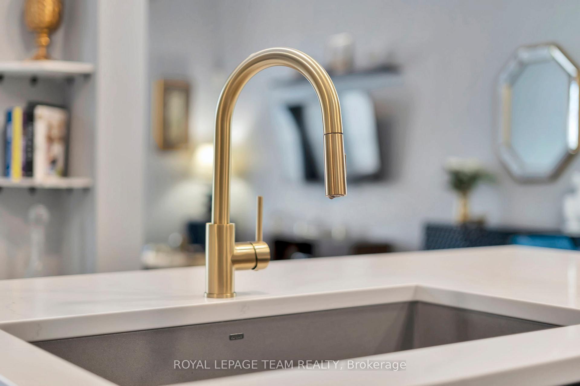 Photo 9 of 849 Schooner Crescent, Ottawa, Riverside South/Gloucester Glen — HOMEH