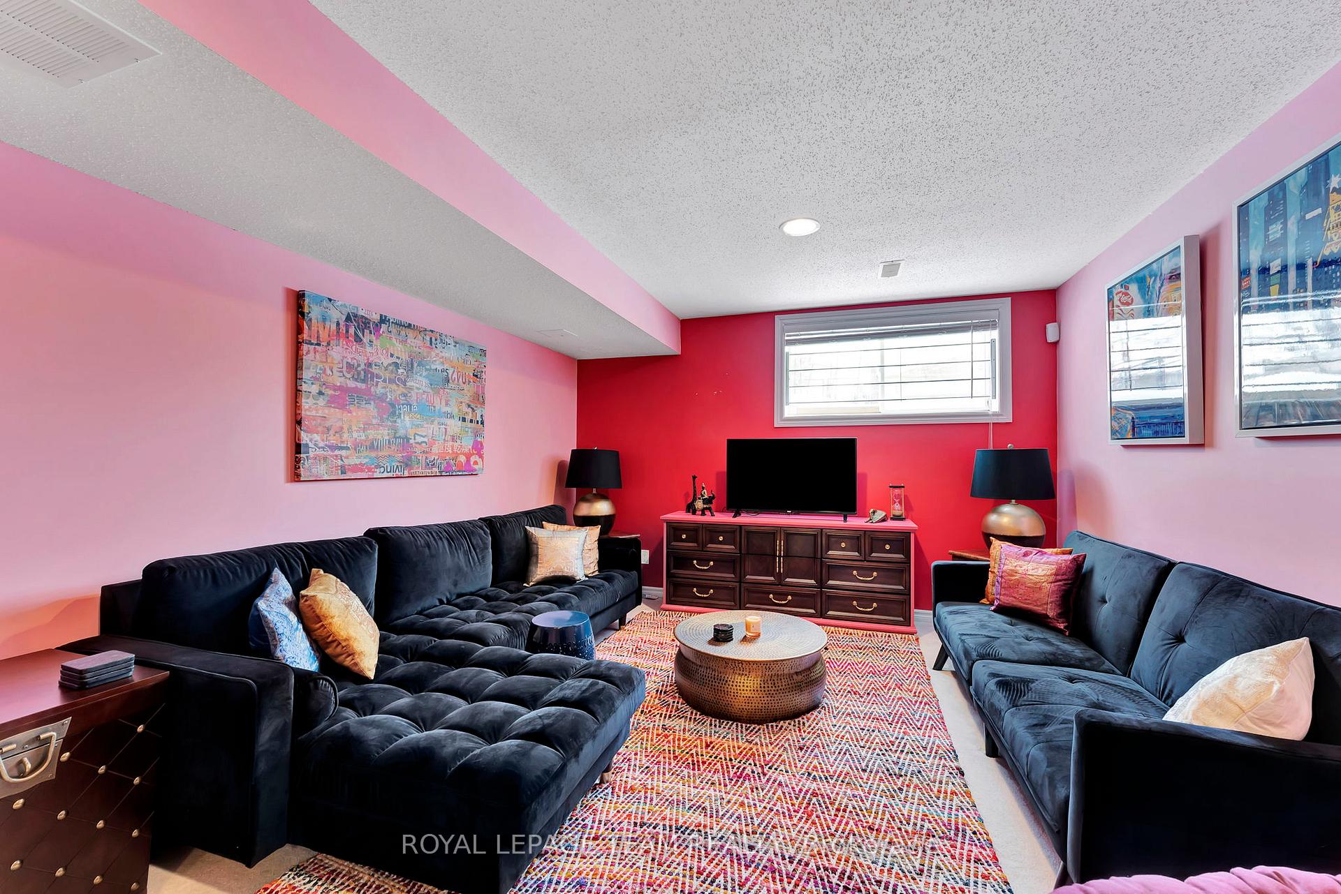 Photo 30 of 849 Schooner Crescent, Ottawa, Riverside South/Gloucester Glen — HOMEH
