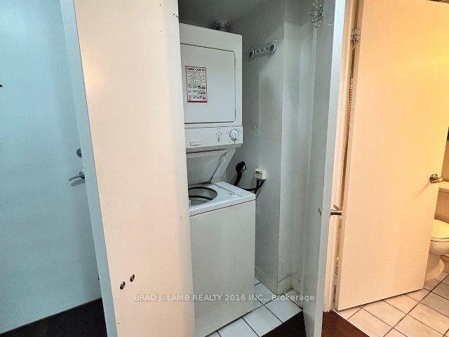 Photo 4 of Unit 636, 600 Fleet Street, Toronto, Niagara — HOMEH