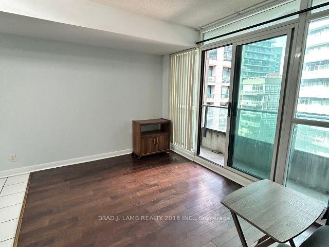 Photo 19 of Unit 636, 600 Fleet Street, Toronto, Niagara — HOMEH