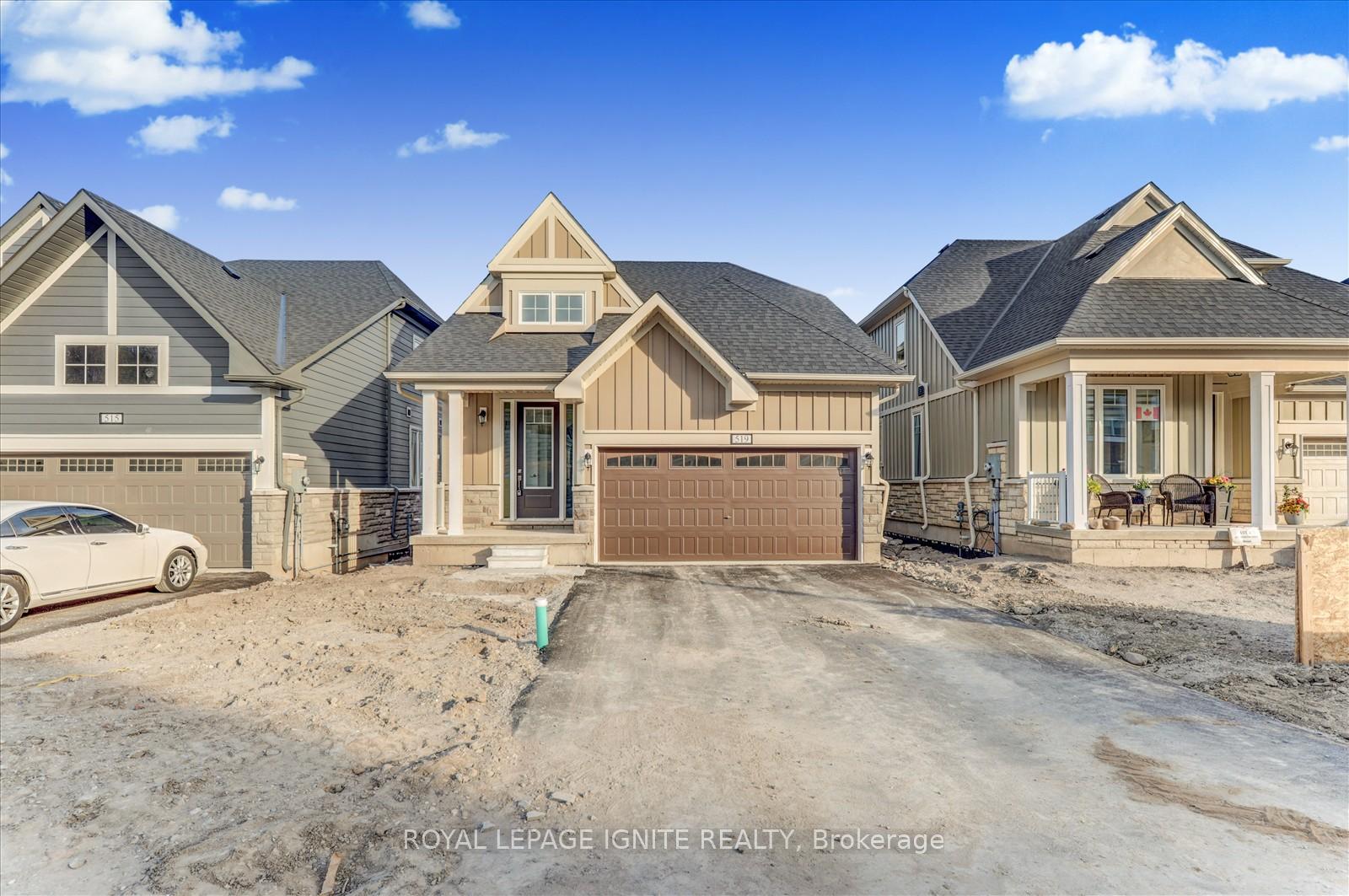 Front of 519 Hudson Crescent