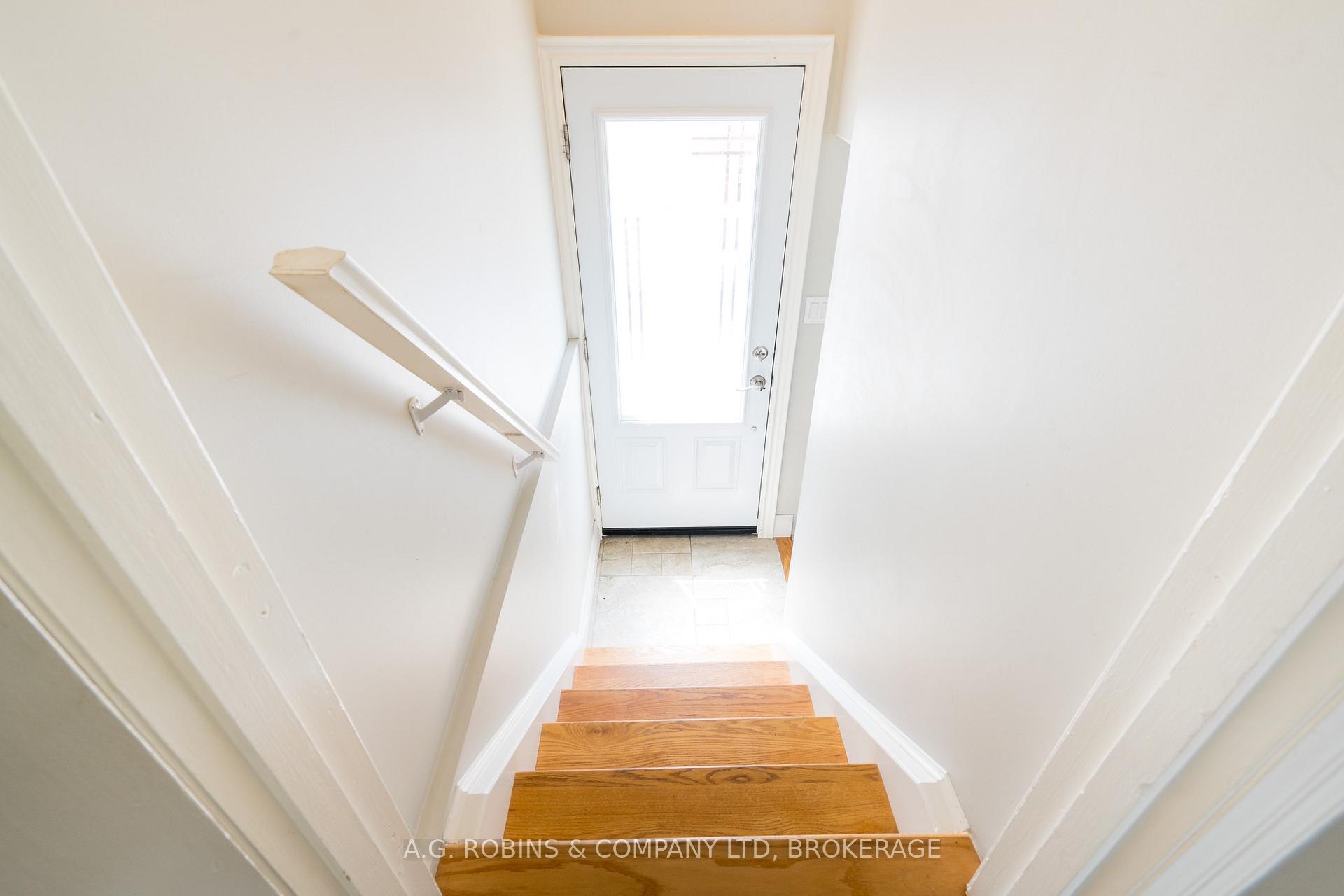 Photo 13 of 47 Knyvet Avenue, Hamilton, Centremount — HOMEH