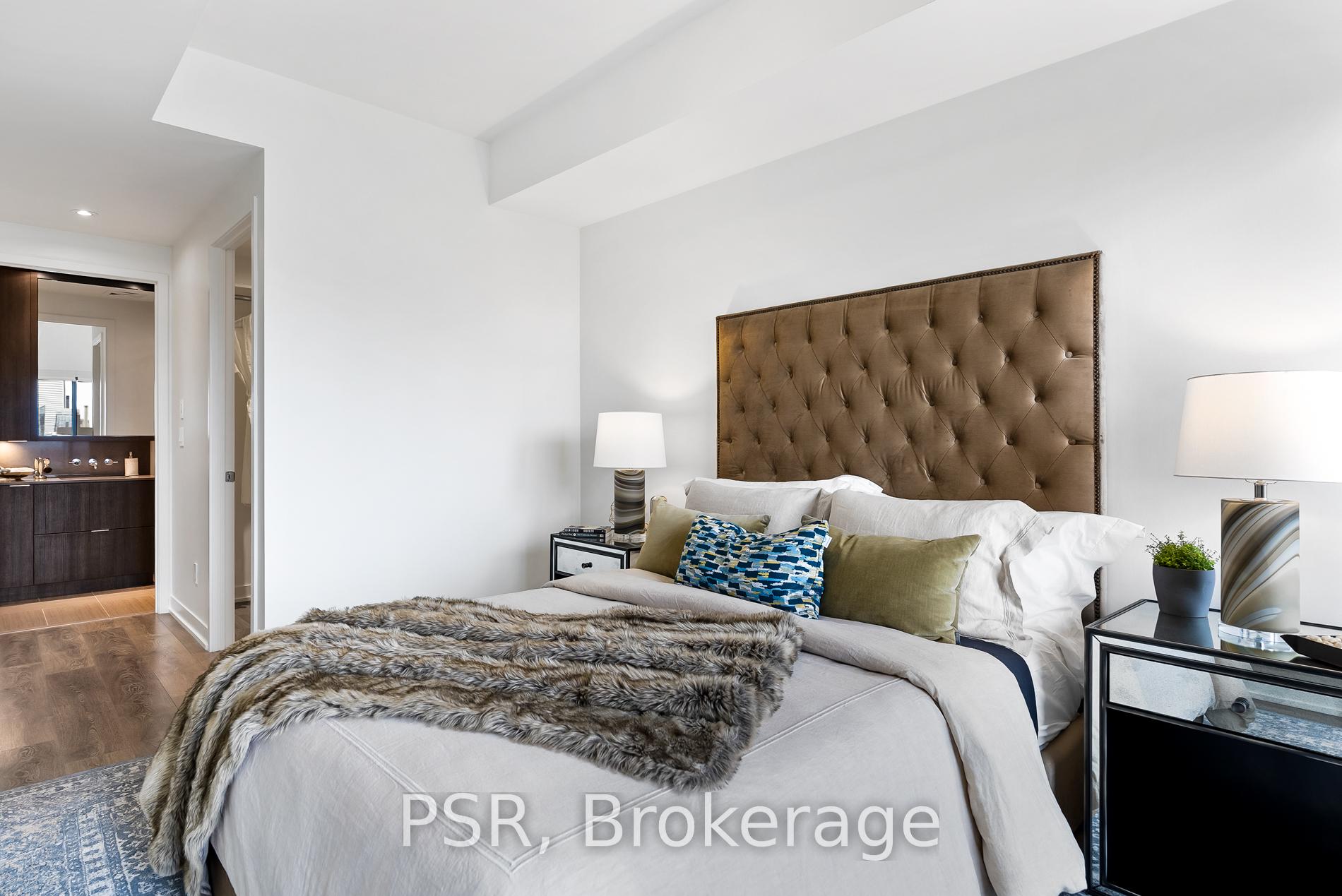 Photo 18 of Unit 2106, 2 St Thomas Street, Toronto, Bay Street Corridor — HOMEH