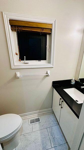 Photo 22 of 19 Collingham Place, Markham, Box Grove — HOMEH