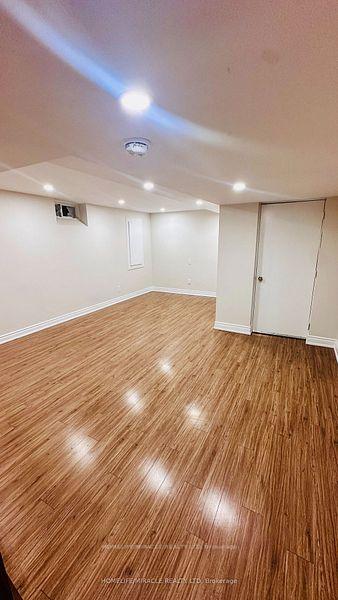 Photo 31 of 19 Collingham Place, Markham, Box Grove — HOMEH