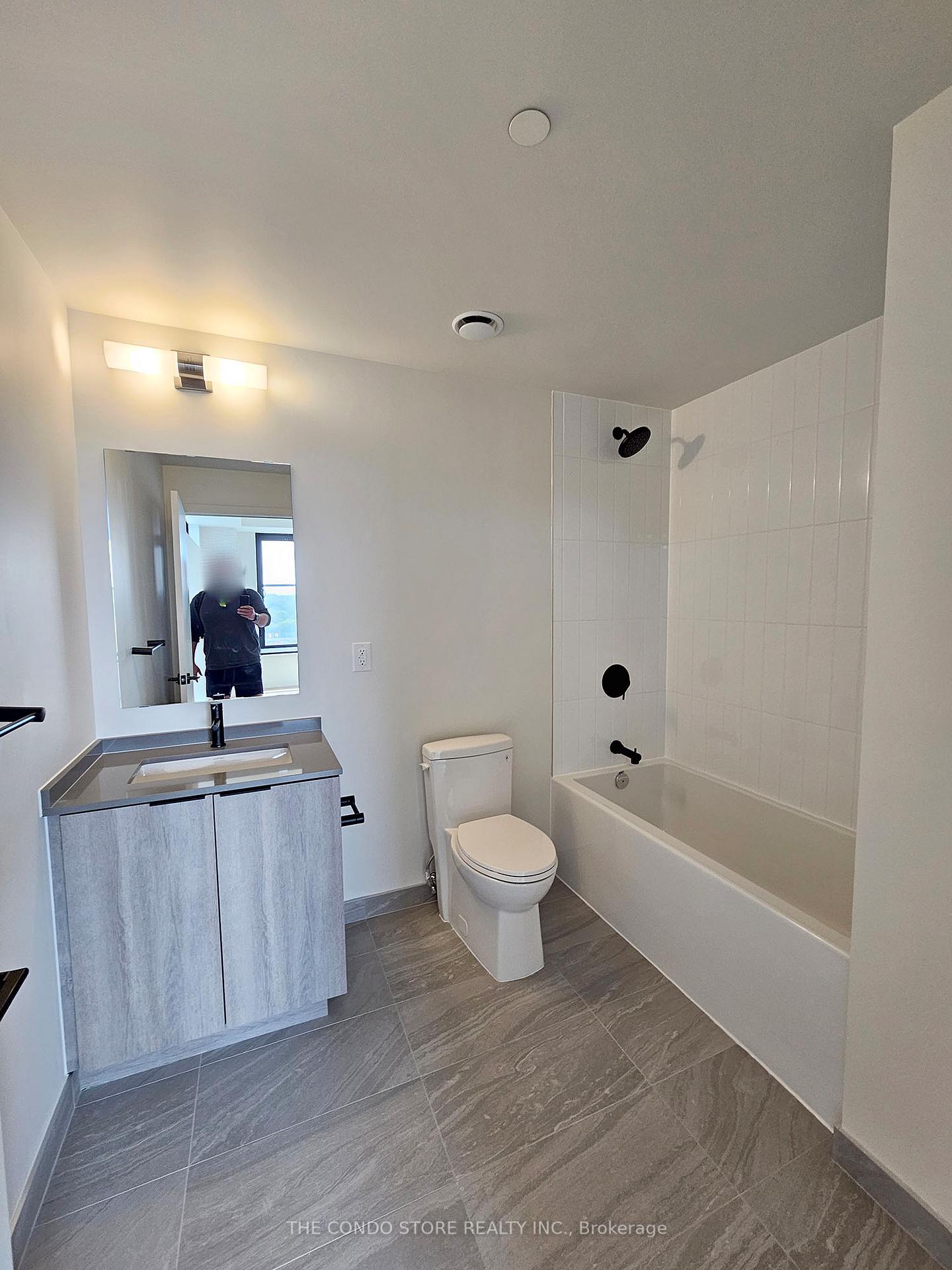 Photo 7 of Unit 610, 181 Sterling Road, Toronto, Dufferin Grove — HOMEH