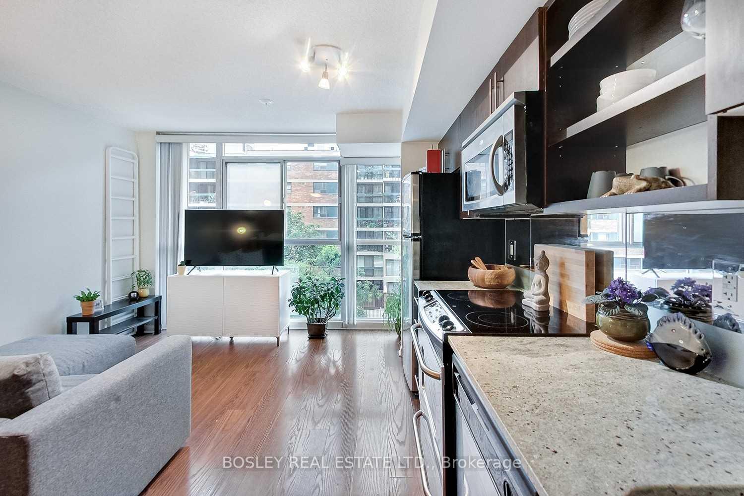 Photo 8 of Unit 712, 96 St Patrick Street, Toronto, Kensington-Chinatown — HOMEH