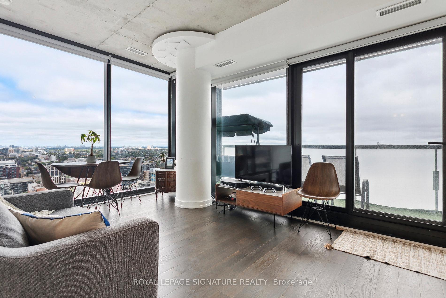 Photo 1 of Unit 2803, 11 Charlotte Street, Toronto, Waterfront Communities — HOMEH