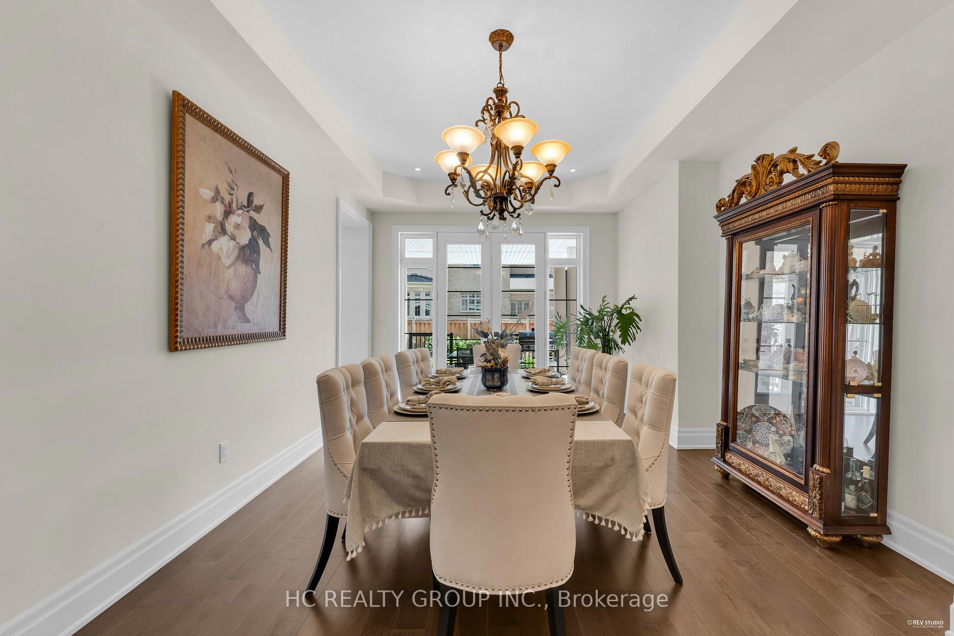 Photo 15 of 27 Sir Henry Court, King, King City — HOMEH