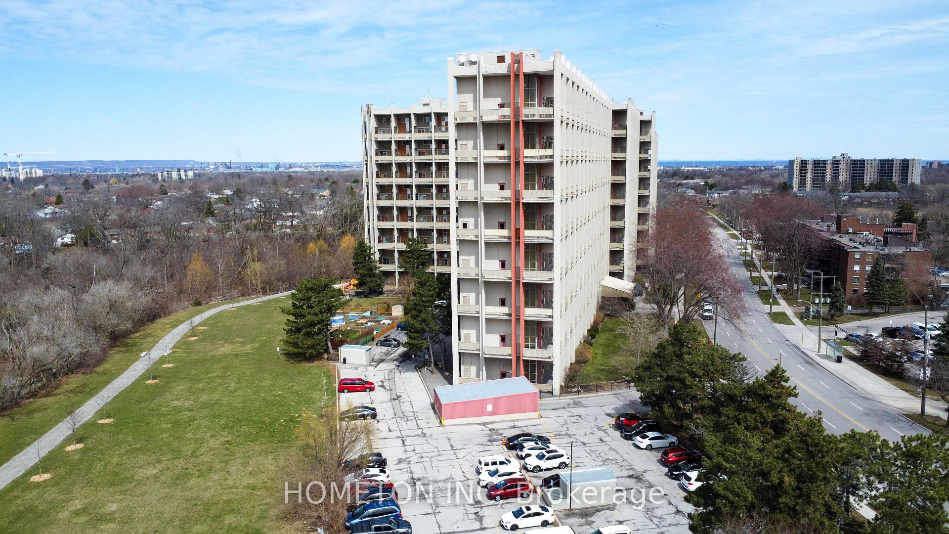 Photo 6 of Unit 831, 350 Quigley Road, Hamilton, Vincent — HOMEH