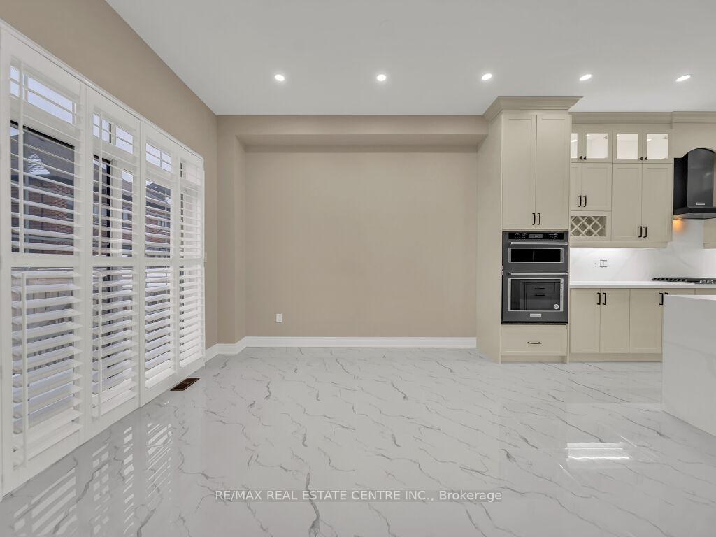 Photo 12 of 83 Longevity Road, Brampton, Northwest Brampton — HOMEH
