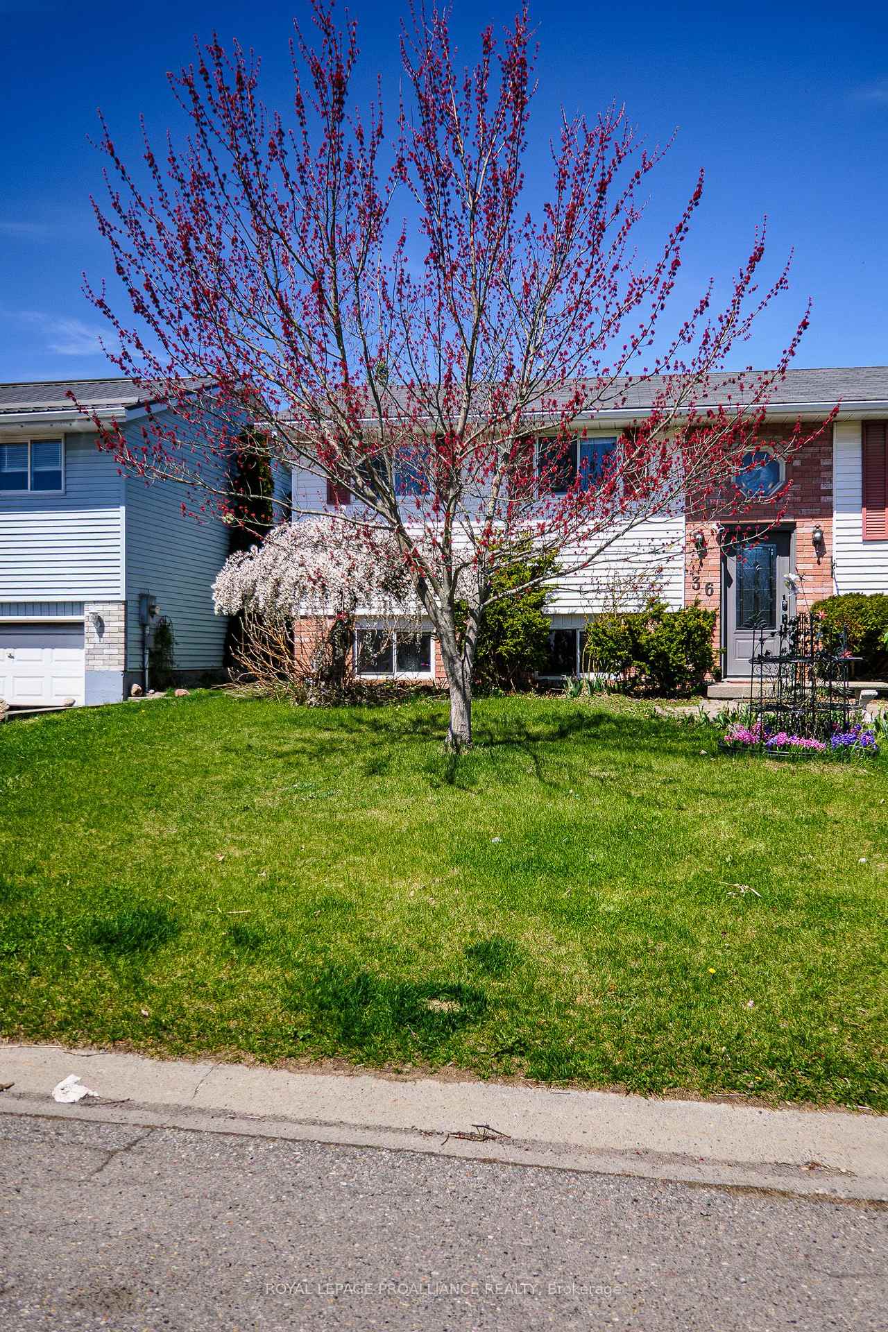 Photo 44 of 36 Fleming Road, Quinte West, Trenton Ward — HOMEH