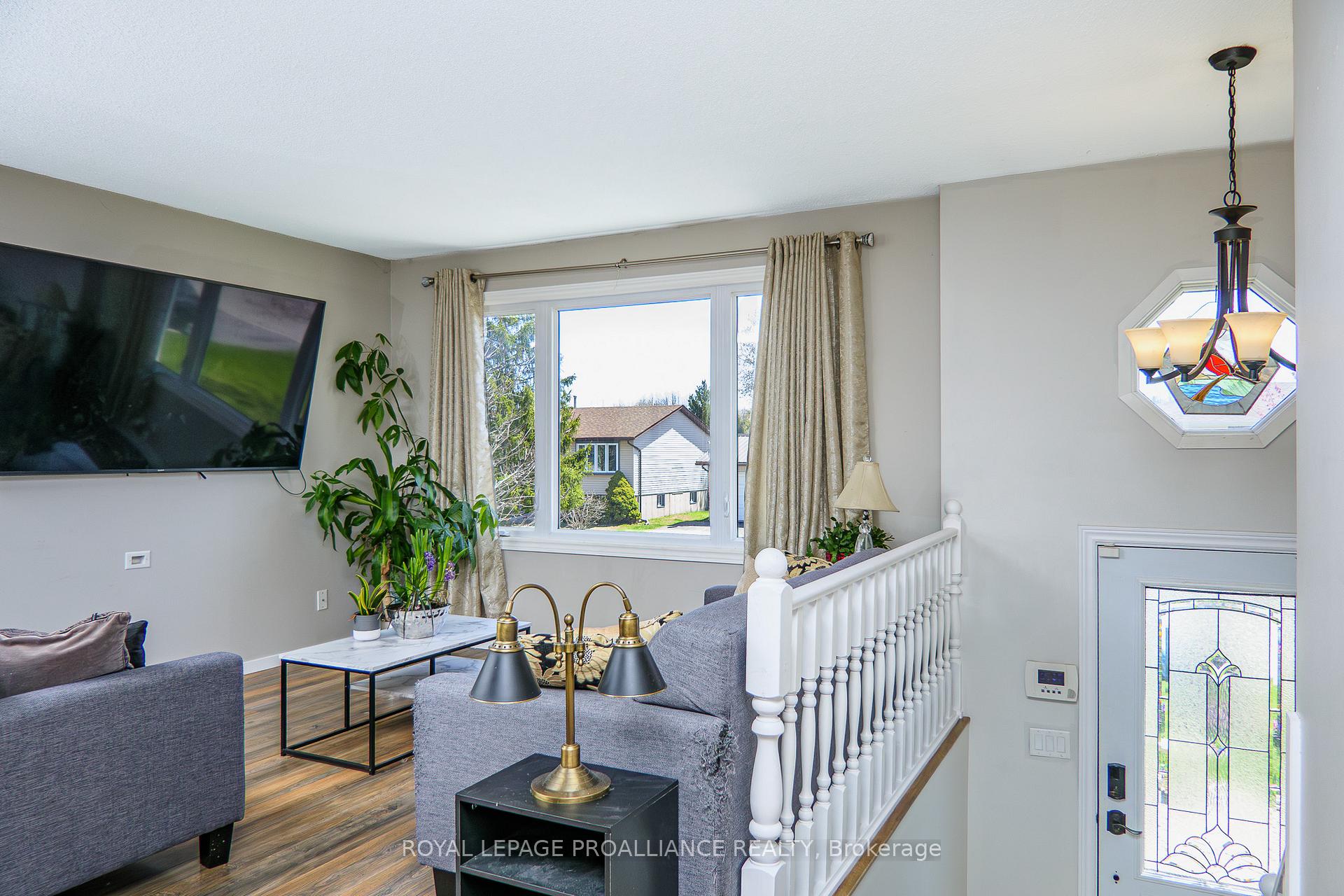 Photo 22 of 36 Fleming Road, Quinte West, Trenton Ward — HOMEH