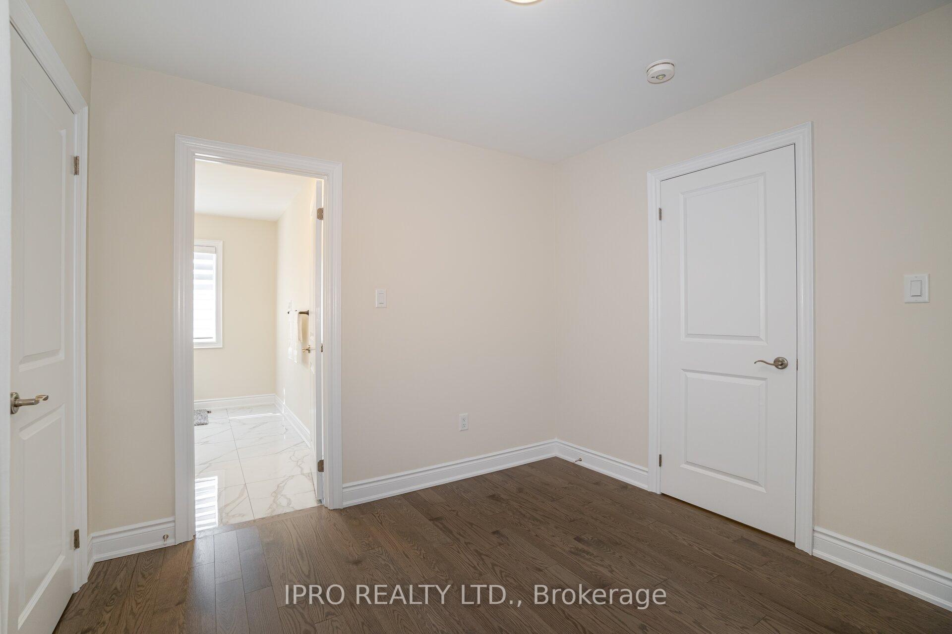 Photo 32 of 95 Kennedy Boulevard, New Tecumseth, Alliston — HOMEH