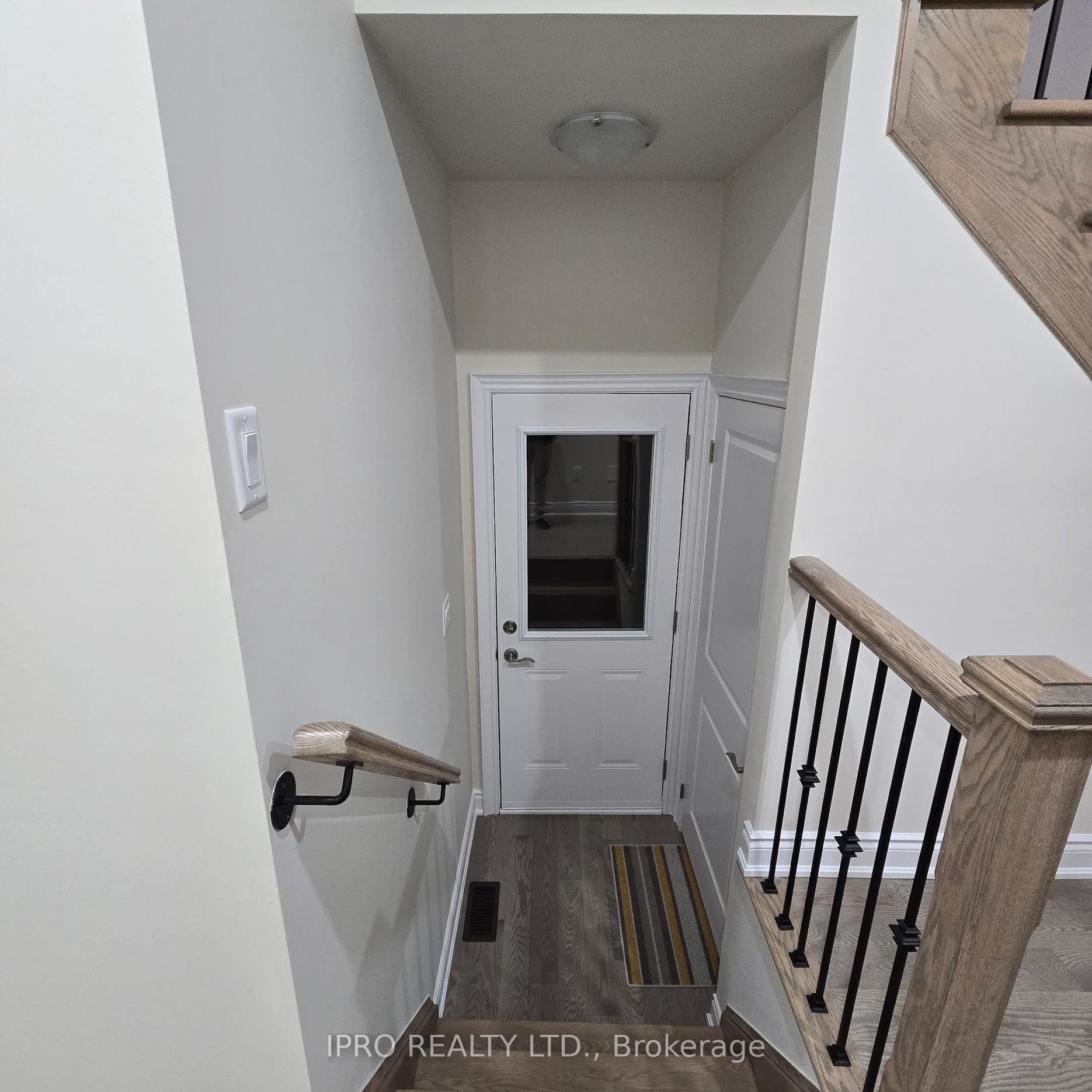 Photo 43 of 95 Kennedy Boulevard, New Tecumseth, Alliston — HOMEH