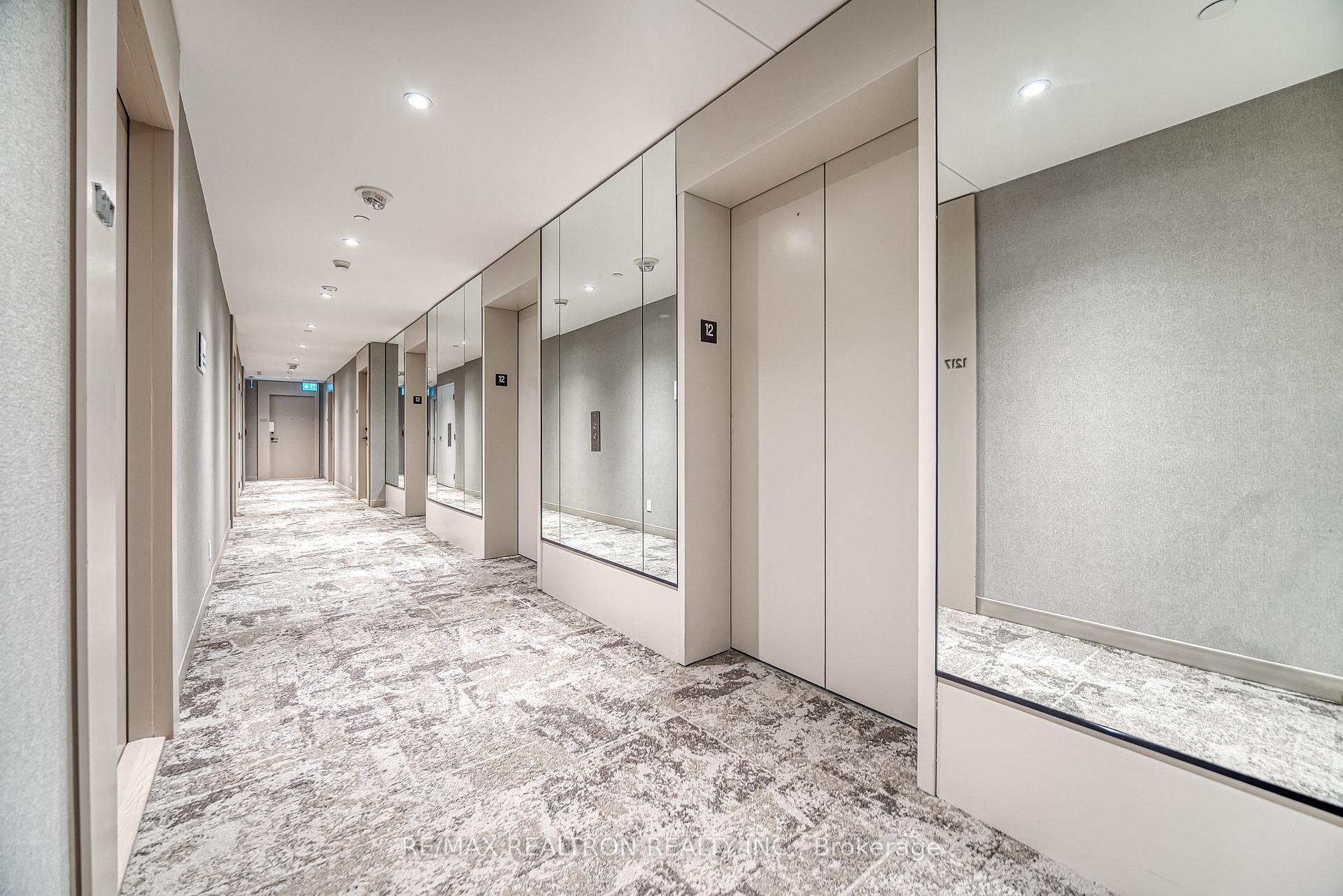 Photo 4 of Unit 1215, 2020 Bathurst Street, Toronto, Humewood-Cedarvale — HOMEH