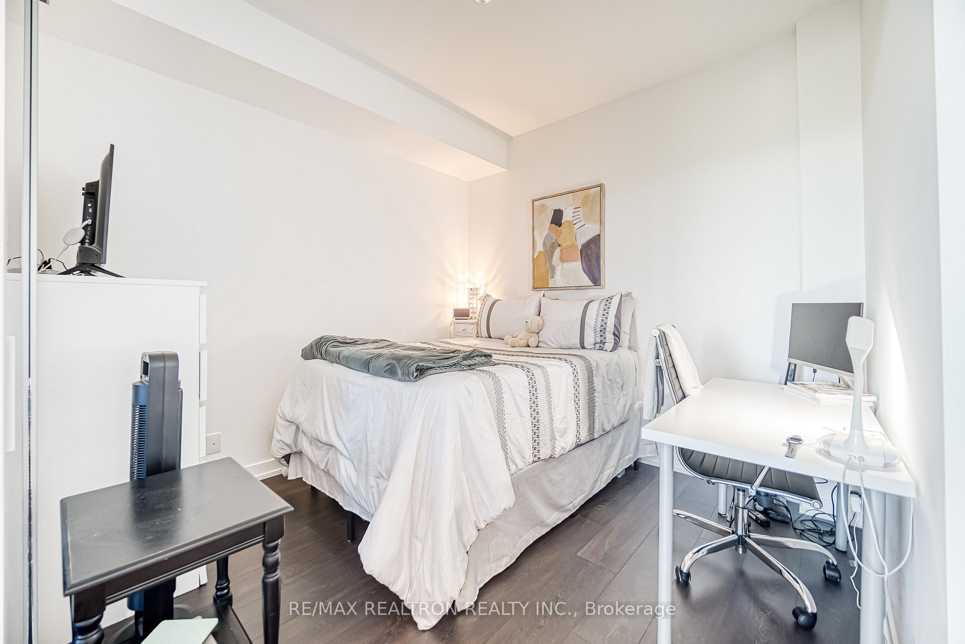 Photo 18 of Unit 1215, 2020 Bathurst Street, Toronto, Humewood-Cedarvale — HOMEH
