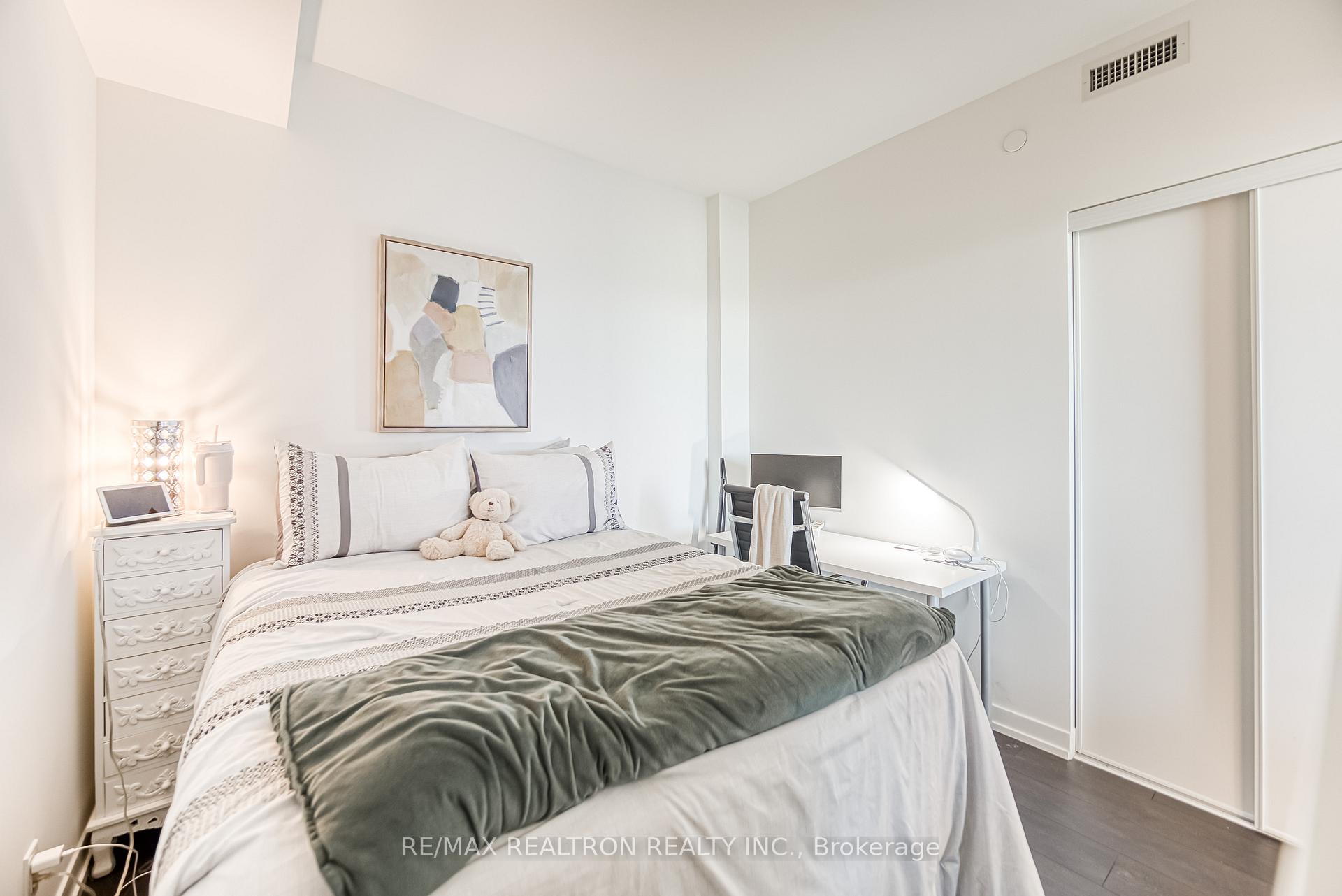 Photo 15 of Unit 1215, 2020 Bathurst Street, Toronto, Humewood-Cedarvale — HOMEH