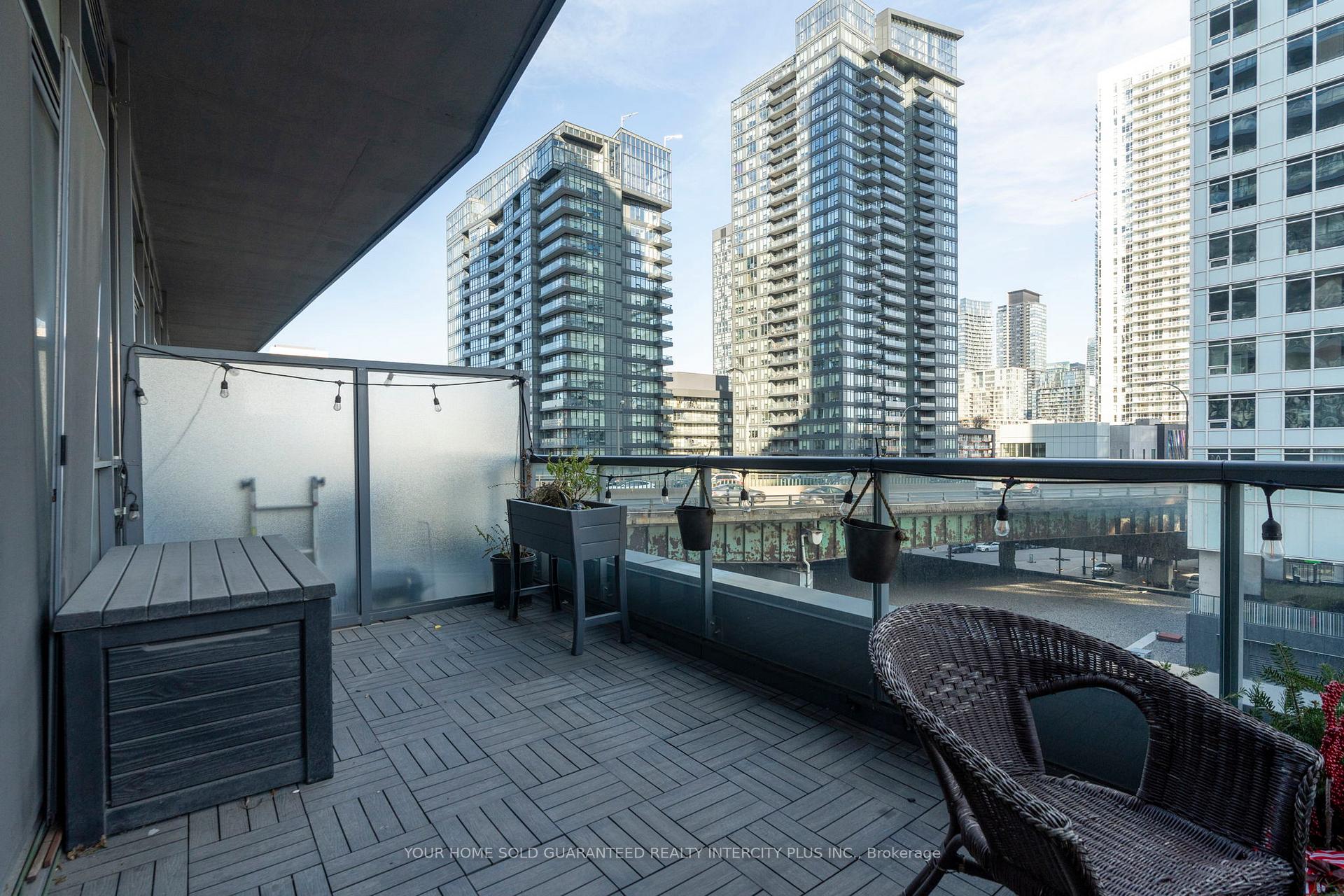 Photo 11 of Unit 705, 20 Bruyeres Mews, Toronto, Niagara — HOMEH