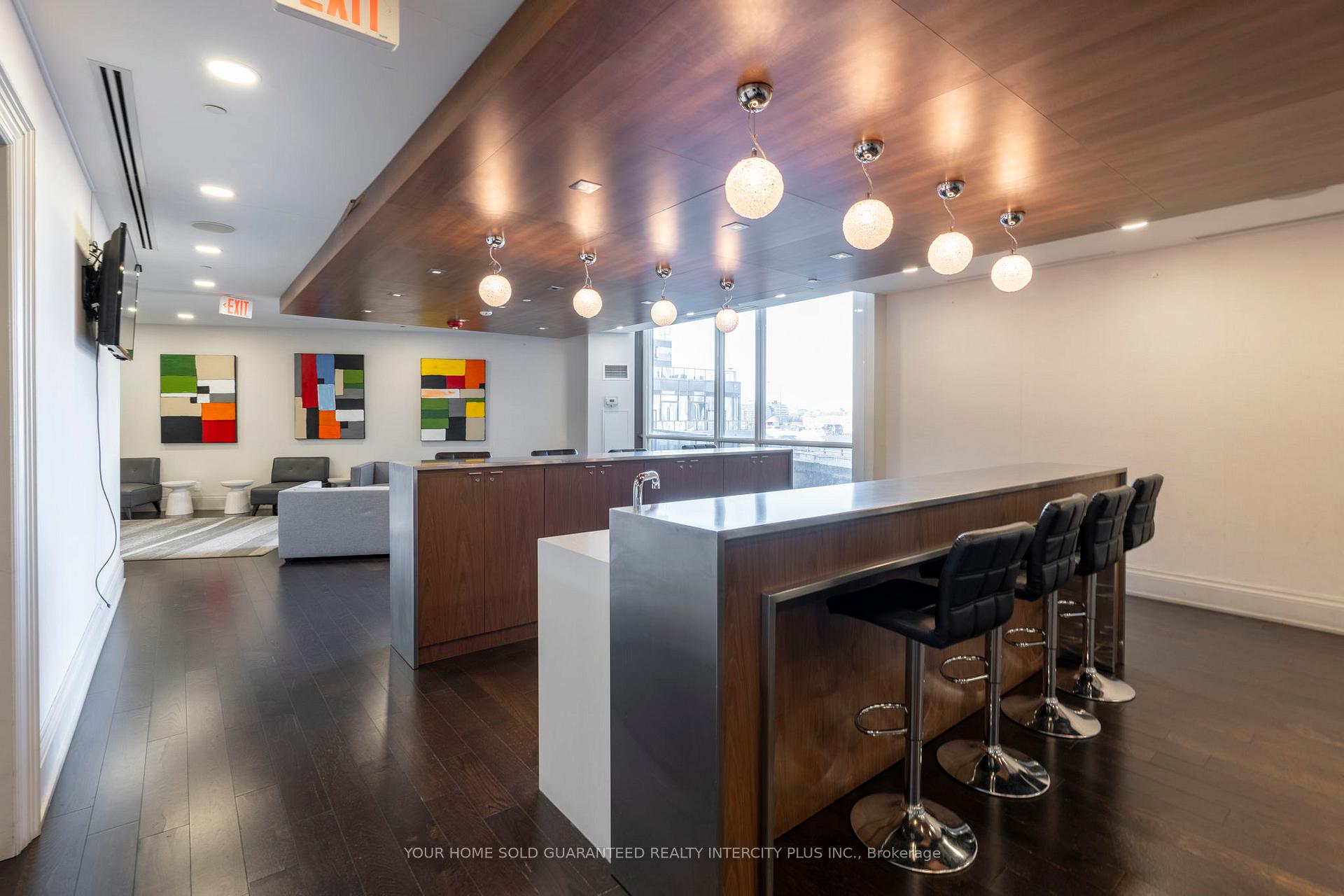 Photo 32 of Unit 705, 20 Bruyeres Mews, Toronto, Niagara — HOMEH