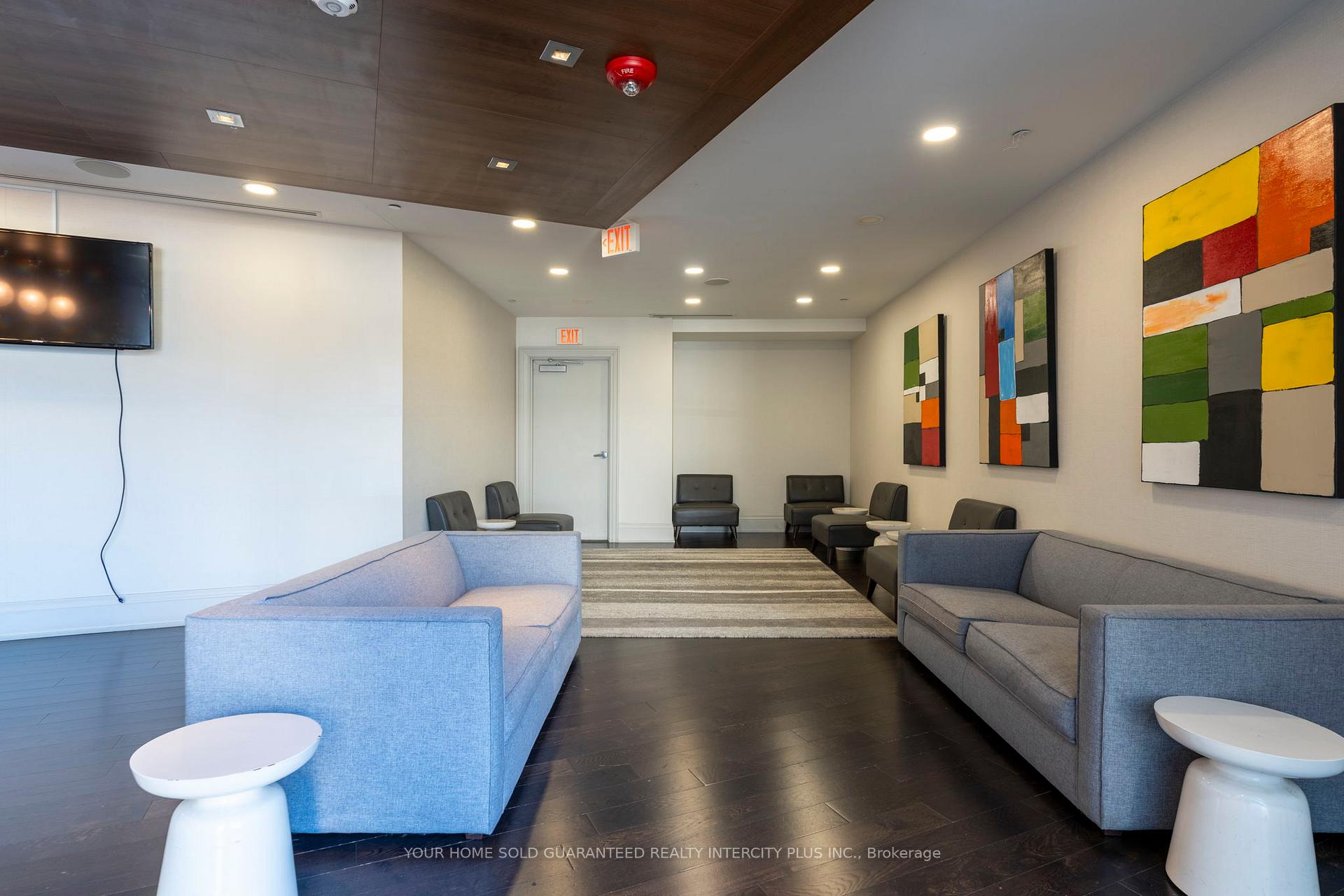 Photo 14 of Unit 705, 20 Bruyeres Mews, Toronto, Niagara — HOMEH