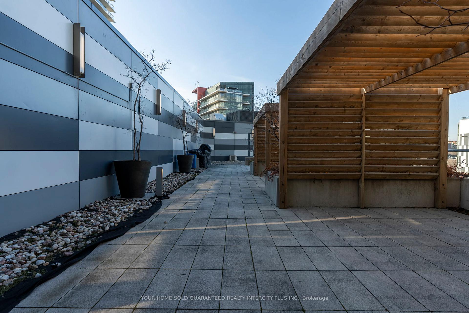 Photo 46 of Unit 705, 20 Bruyeres Mews, Toronto, Niagara — HOMEH