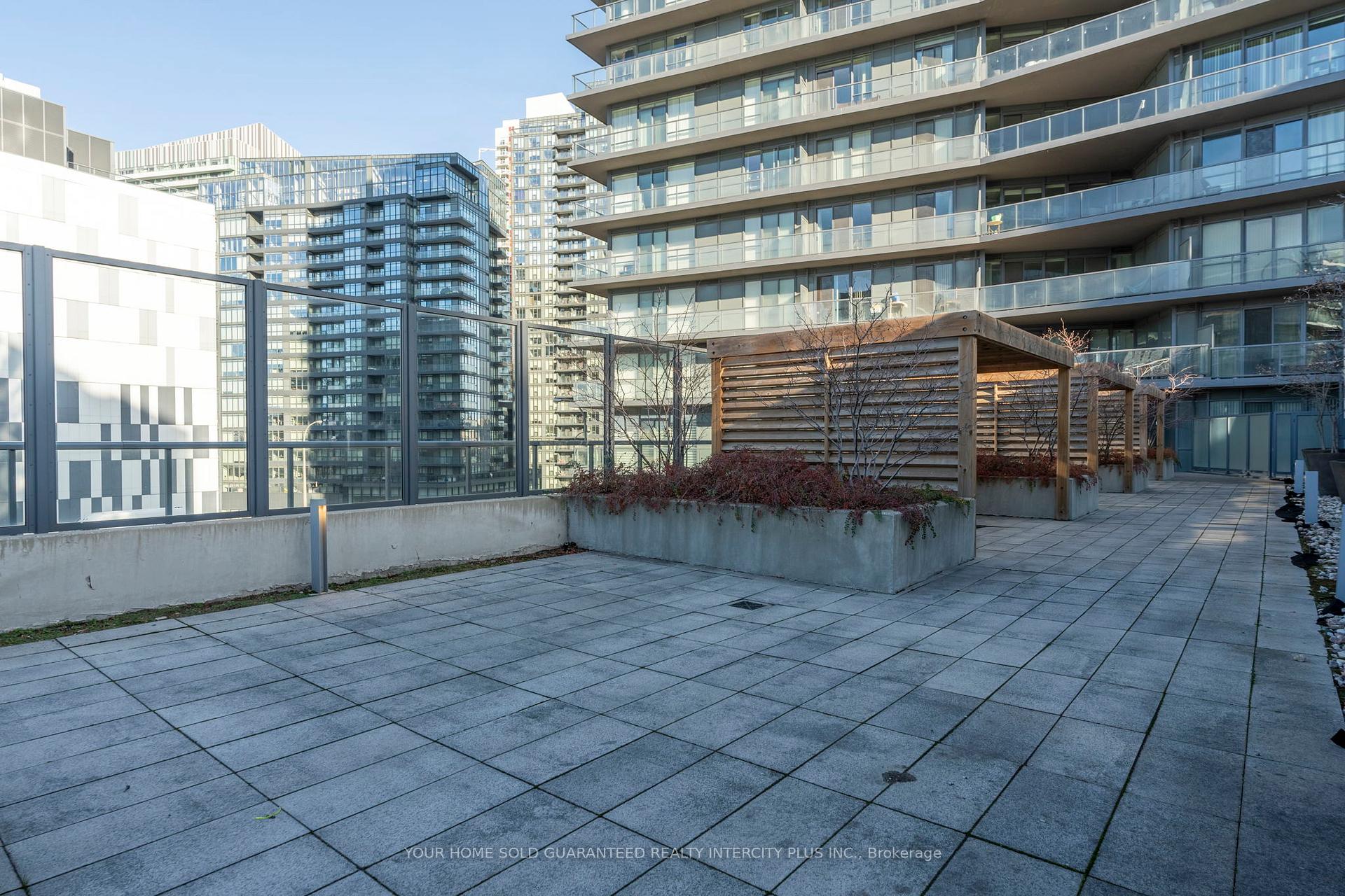 Photo 41 of Unit 705, 20 Bruyeres Mews, Toronto, Niagara — HOMEH