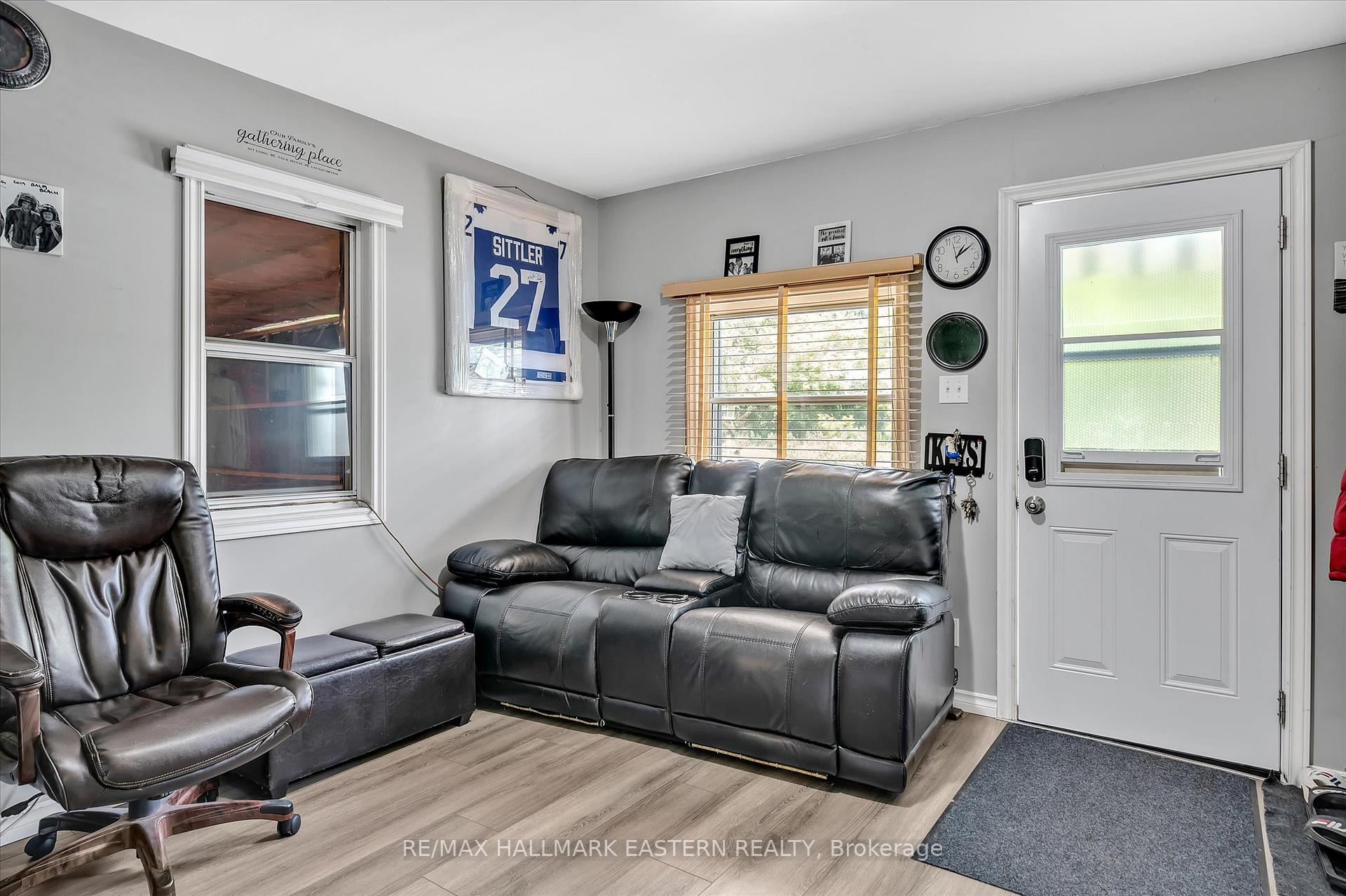 Photo 3 of 5104 Pine Street, Hamilton Township, Bewdley — HOMEH