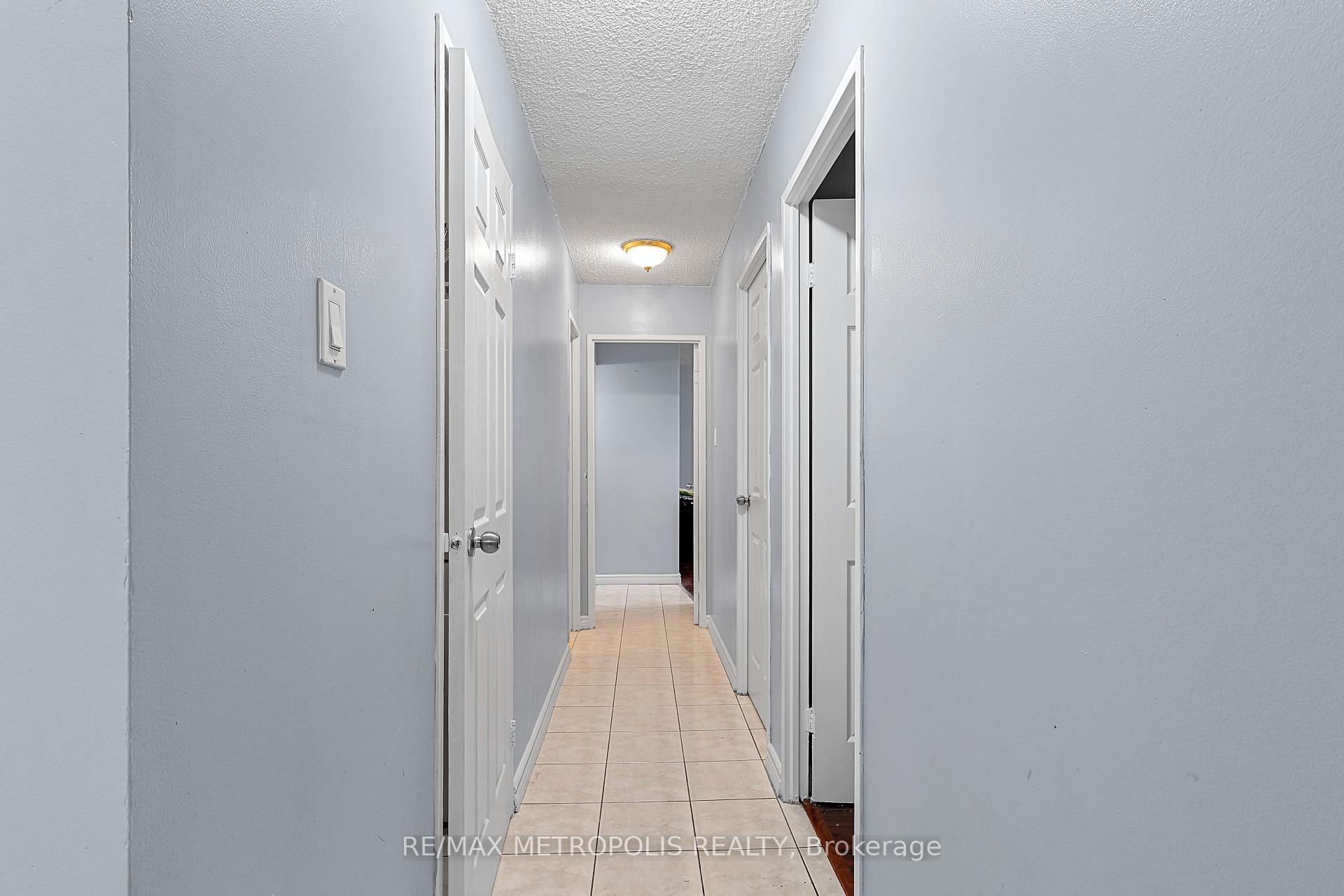 Photo 6 of Unit 902, 5 San Romano Way, Brampton, Bram East — HOMEH