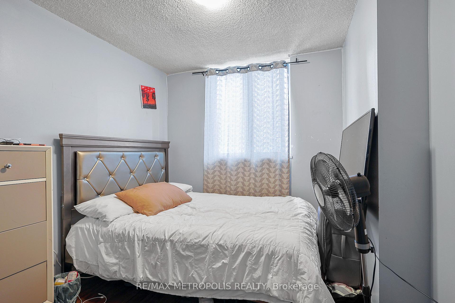Photo 18 of Unit 902, 5 San Romano Way, Brampton, Bram East — HOMEH