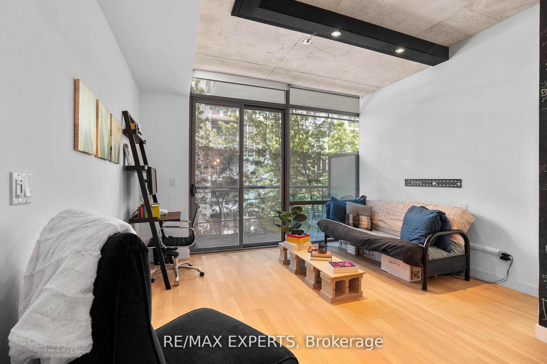 Front of Unit 311, 55 Stewart Street