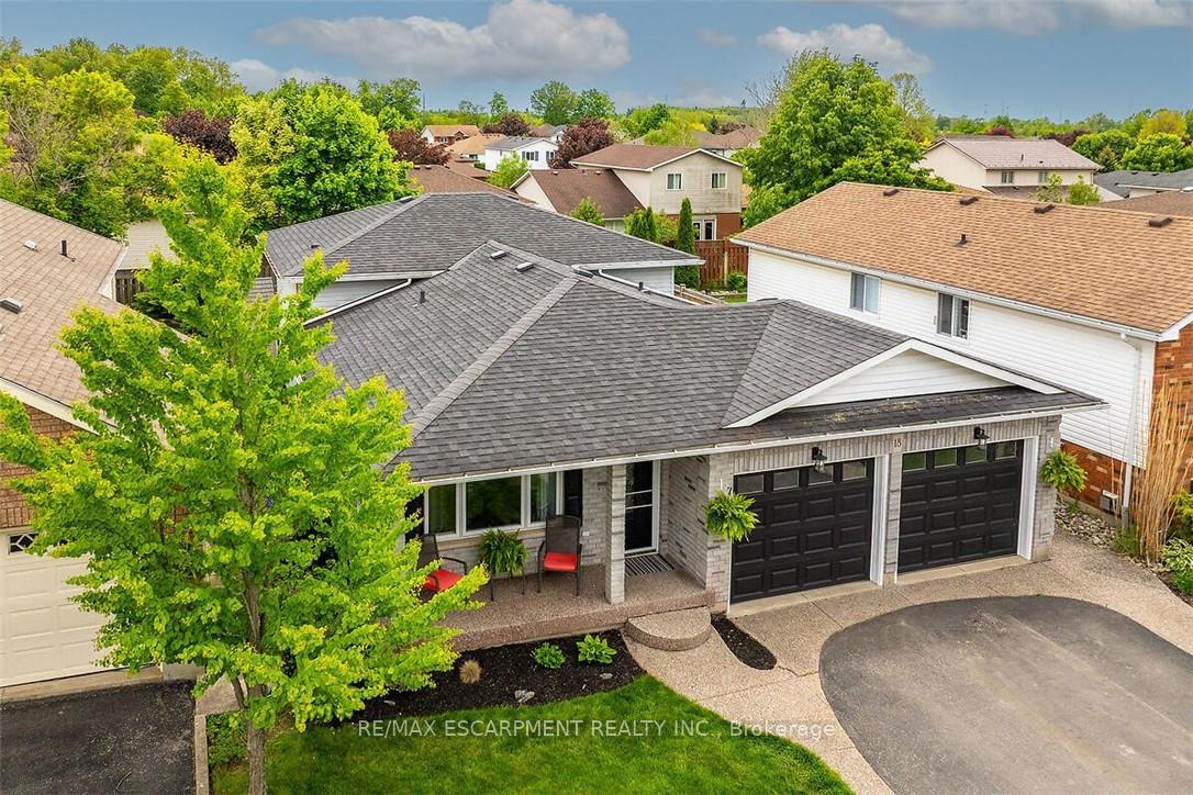Photo 3 of 18 Jamieson Drive, Haldimand — HOMEH
