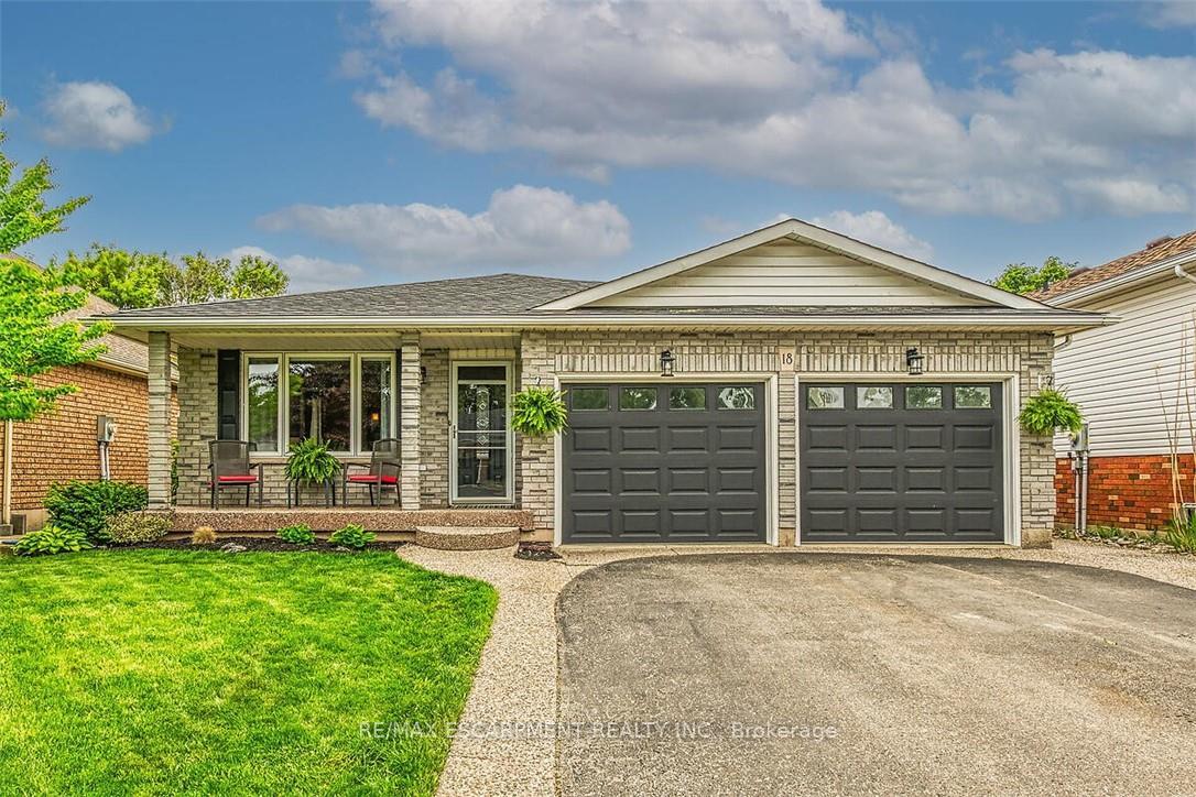 Photo 4 of 18 Jamieson Drive, Haldimand — HOMEH