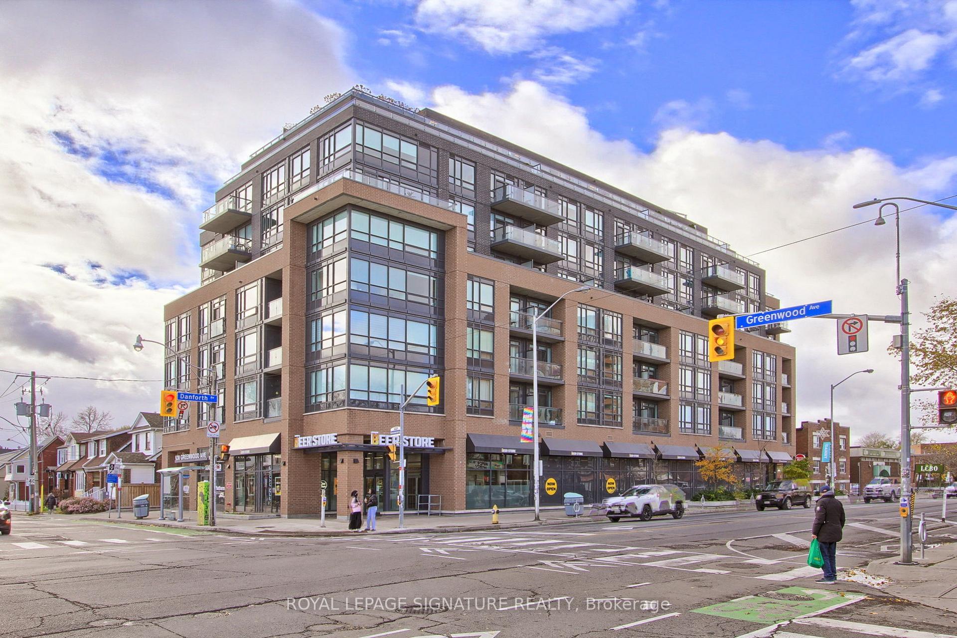 Front of Unit 305, 630 Greenwood Avenue