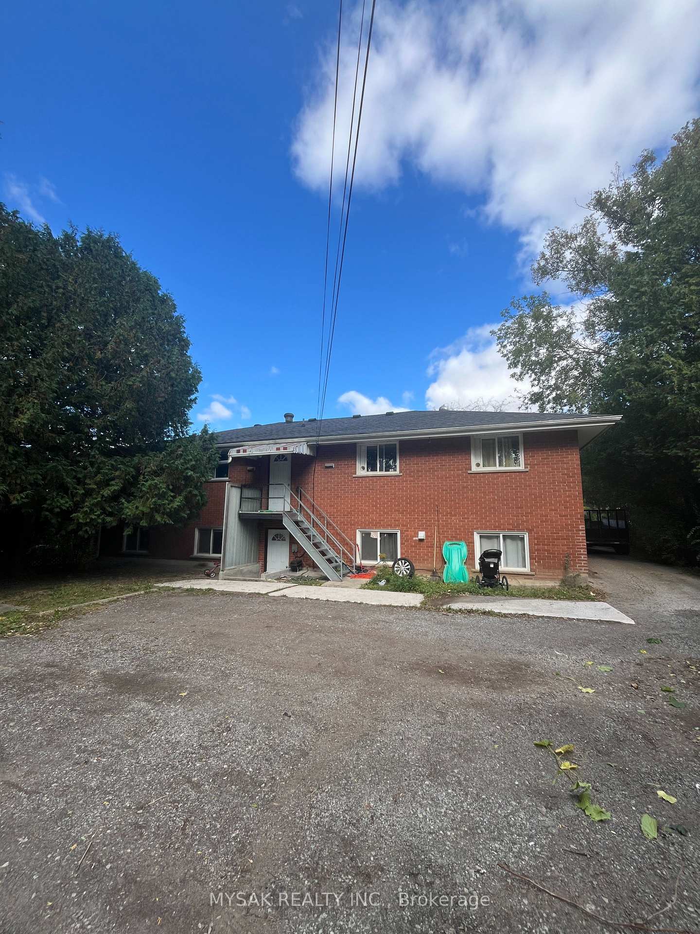 Photo 2 of 367 Marlborough Street, Brant, Brantford Twp — HOMEH