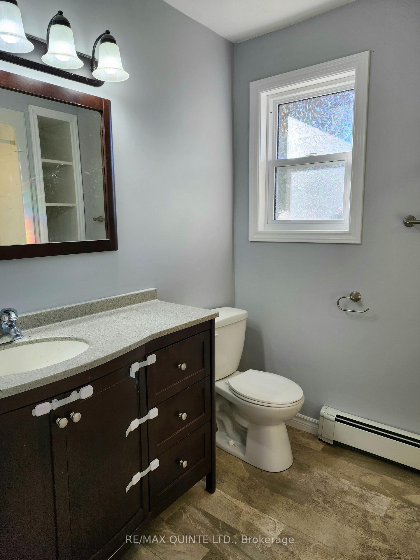 Photo 4 of 22 Mccann Street, Quinte West, Trenton Ward — HOMEH