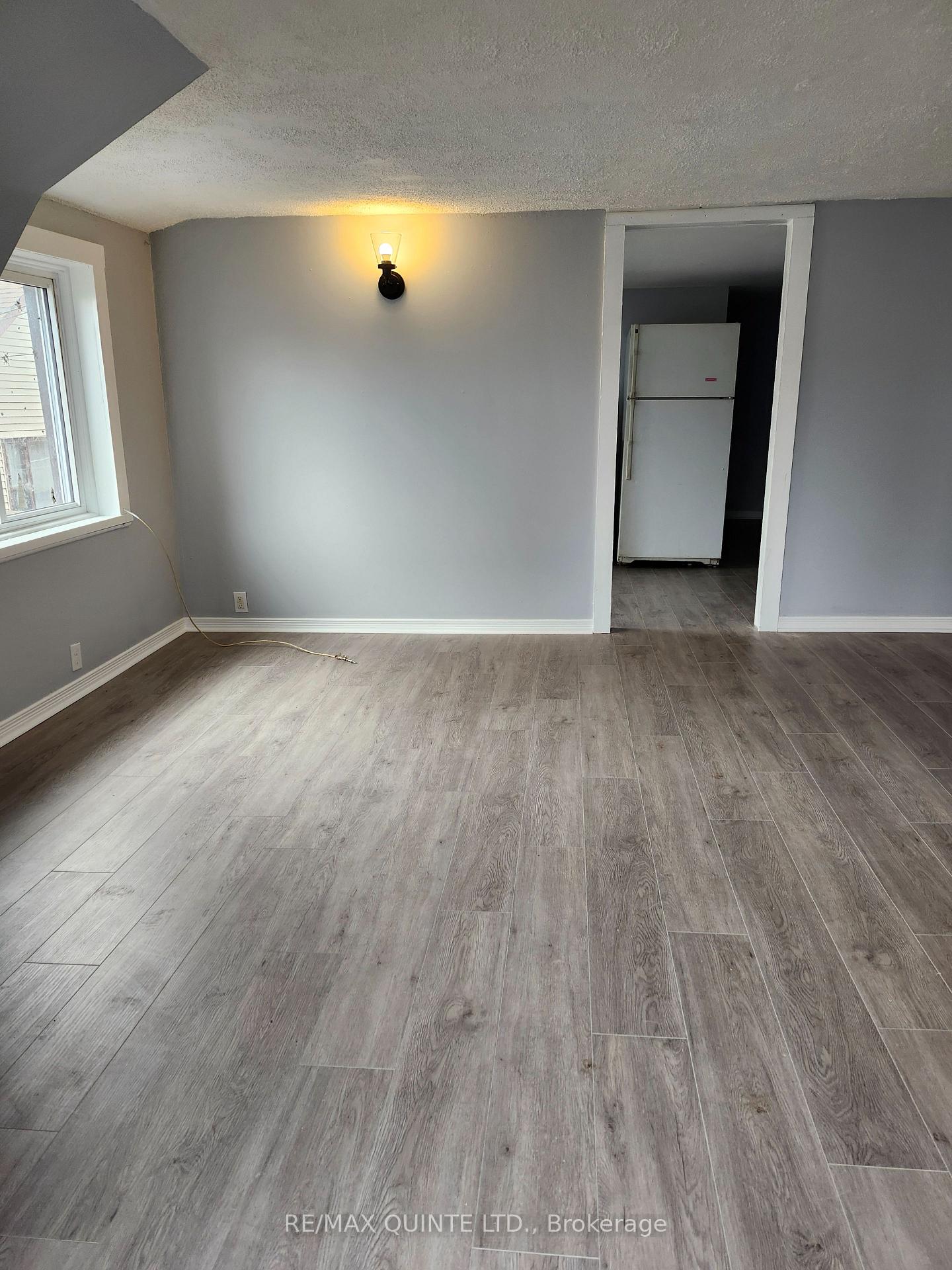 Photo 5 of 22 Mccann Street, Quinte West, Trenton Ward — HOMEH
