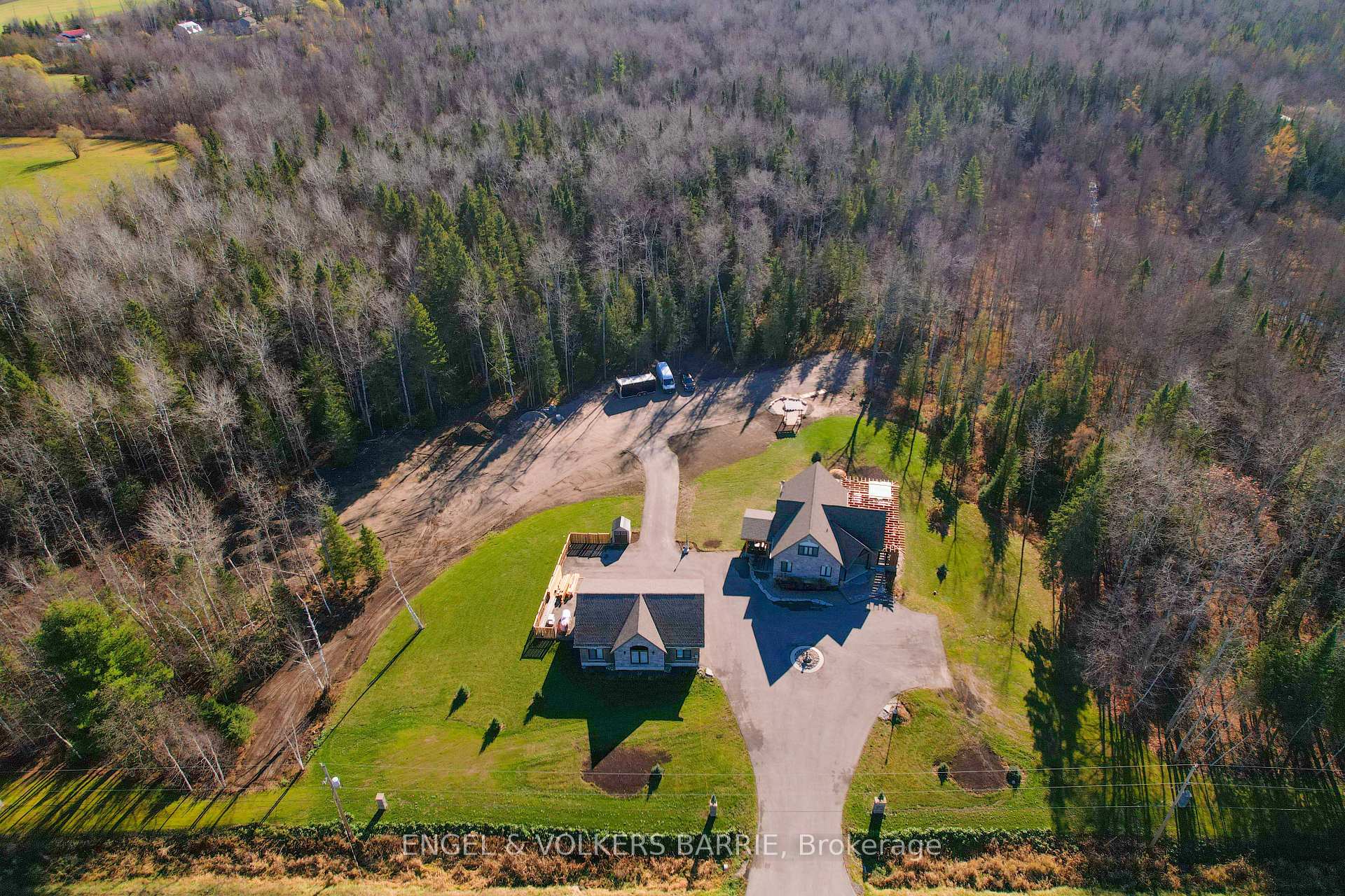 Front of 6605 County Road 21