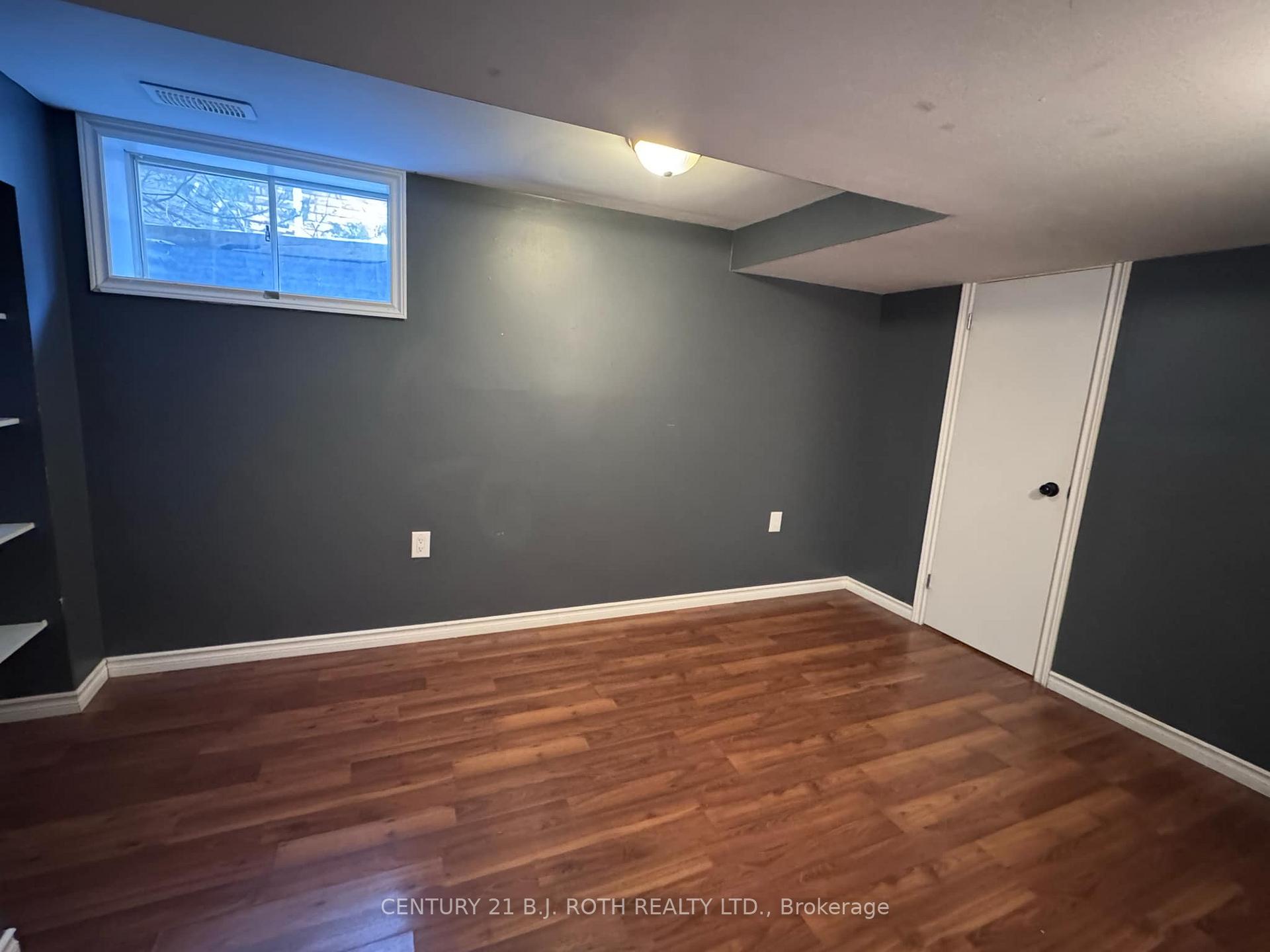 Photo 4 of Unit #lower, 27 Wilson Court, Barrie, Allandale Heights — HOMEH
