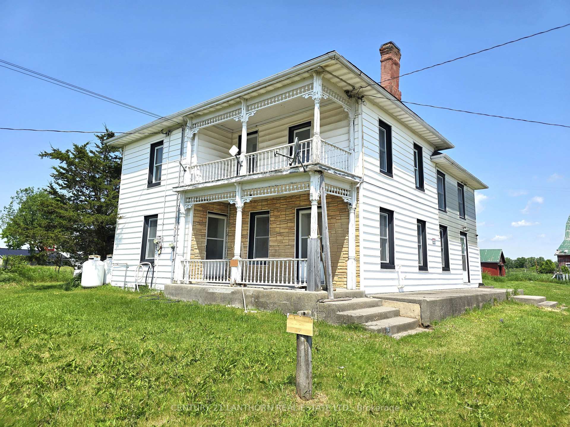 Front of 4893 Old Highway 2