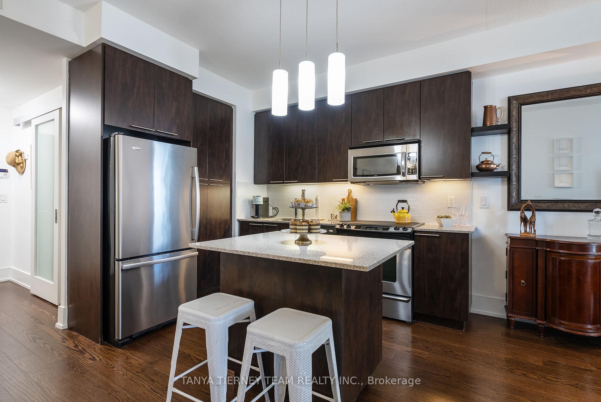 Photo 11 of Unit 2006, 25 Broadway Avenue, Toronto, Mount Pleasant West — HOMEH